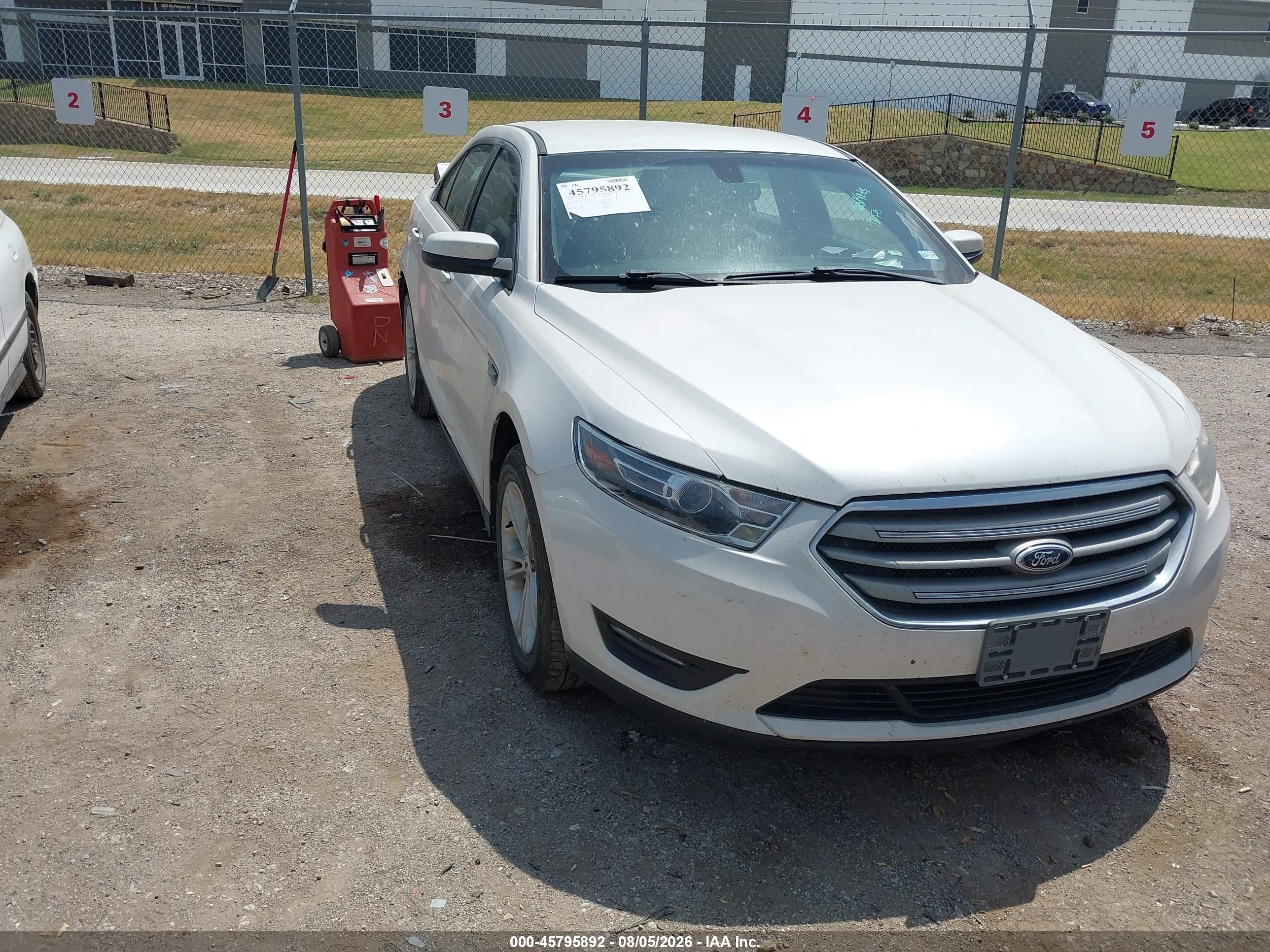 2015 Ford Taurus Sel White vin: 1FAHP2E87FG160911