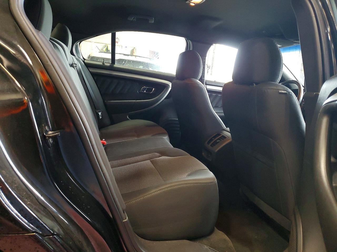 2015 Ford Taurus Sel Черный vin: 1FAHP2E87FG181452