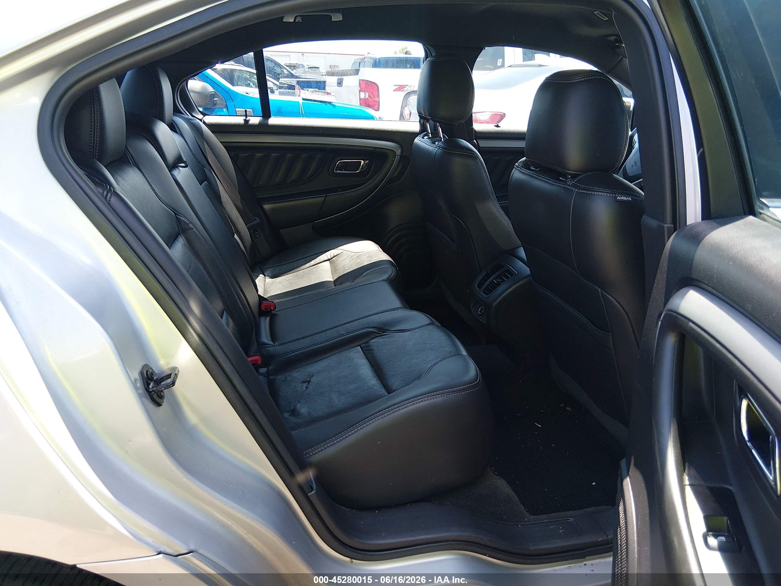 2015 Ford Taurus Sel Silver vin: 1FAHP2E87FG181757