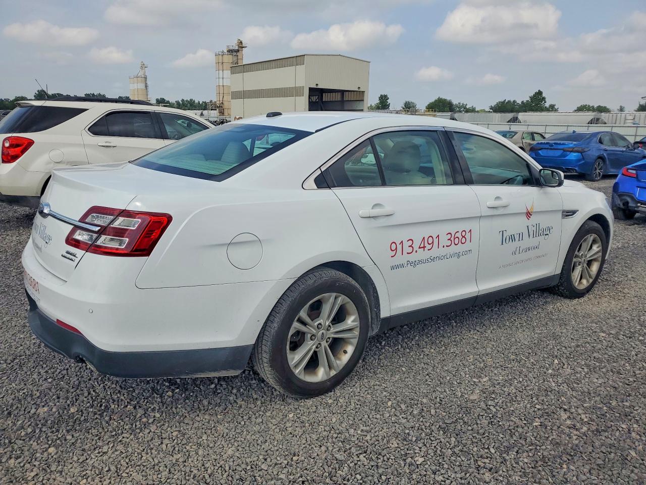 2015 Ford Taurus Sel White vin: 1FAHP2E87FG182181