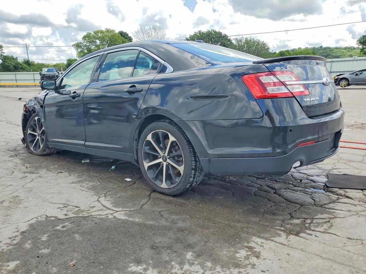 2015 Ford Taurus Sel Черный vin: 1FAHP2E87FG183721