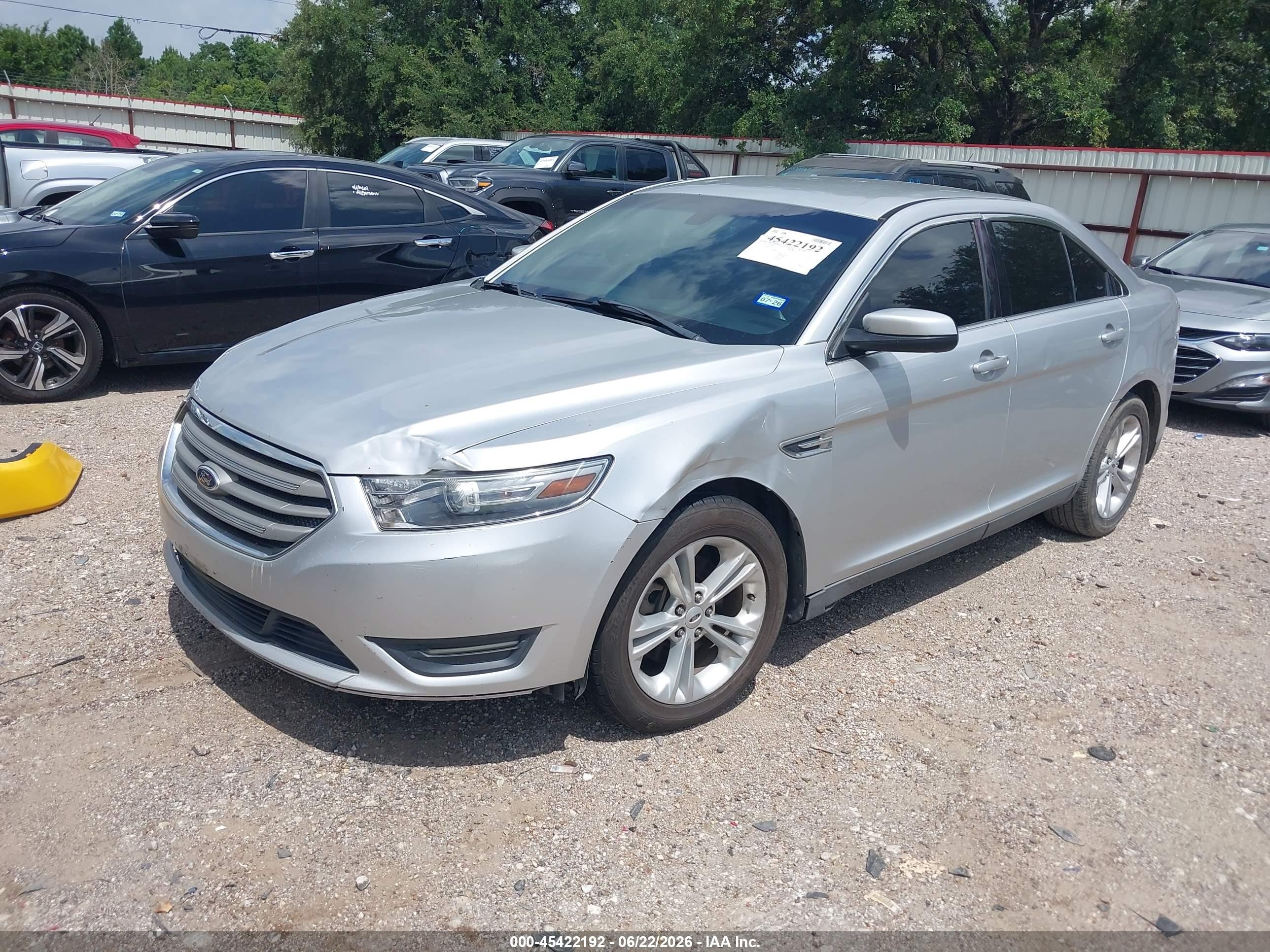 2013 Ford Taurus Sel Silver vin: 1FAHP2E88DG105364