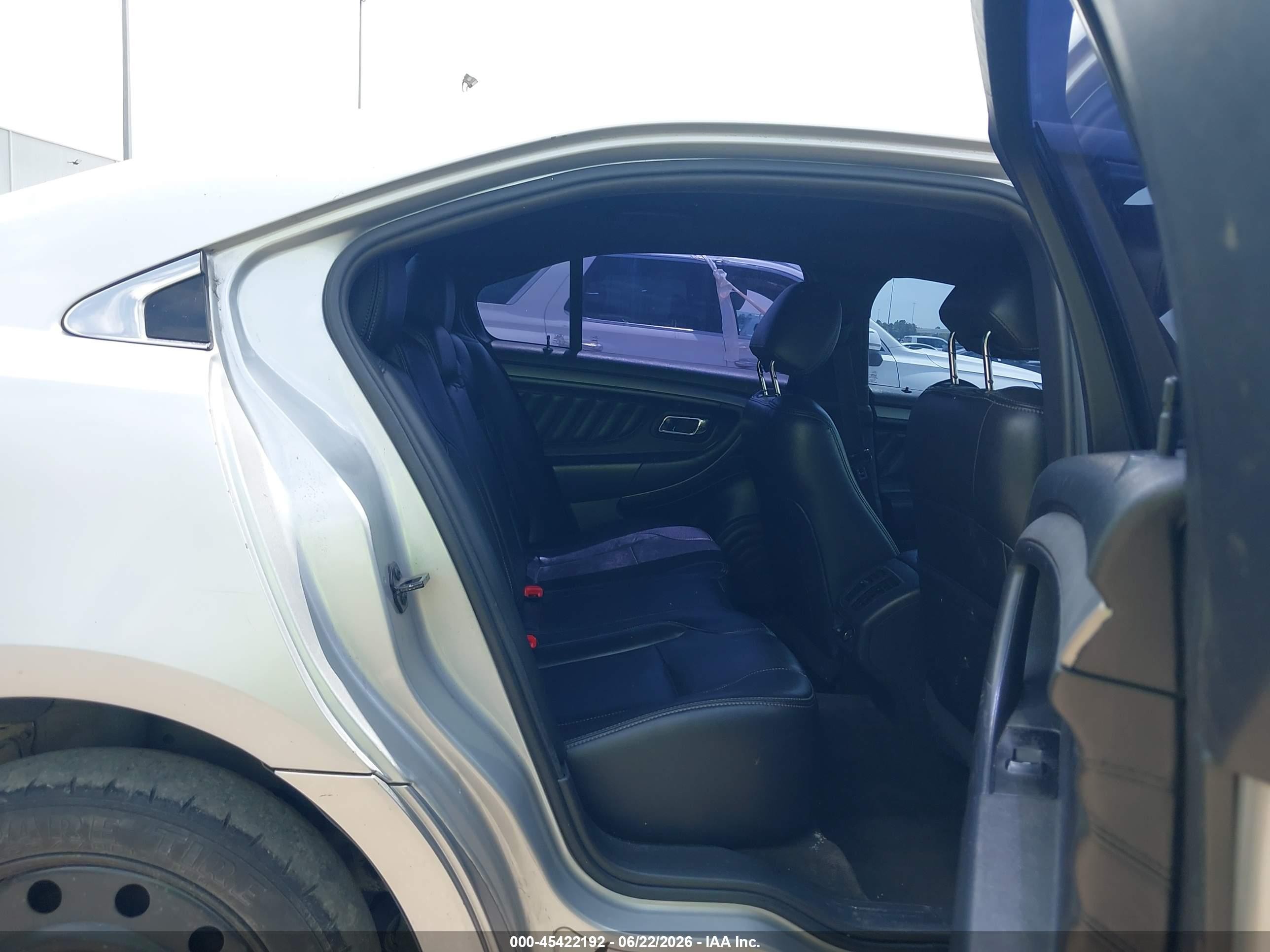2013 Ford Taurus Sel Silver vin: 1FAHP2E88DG105364