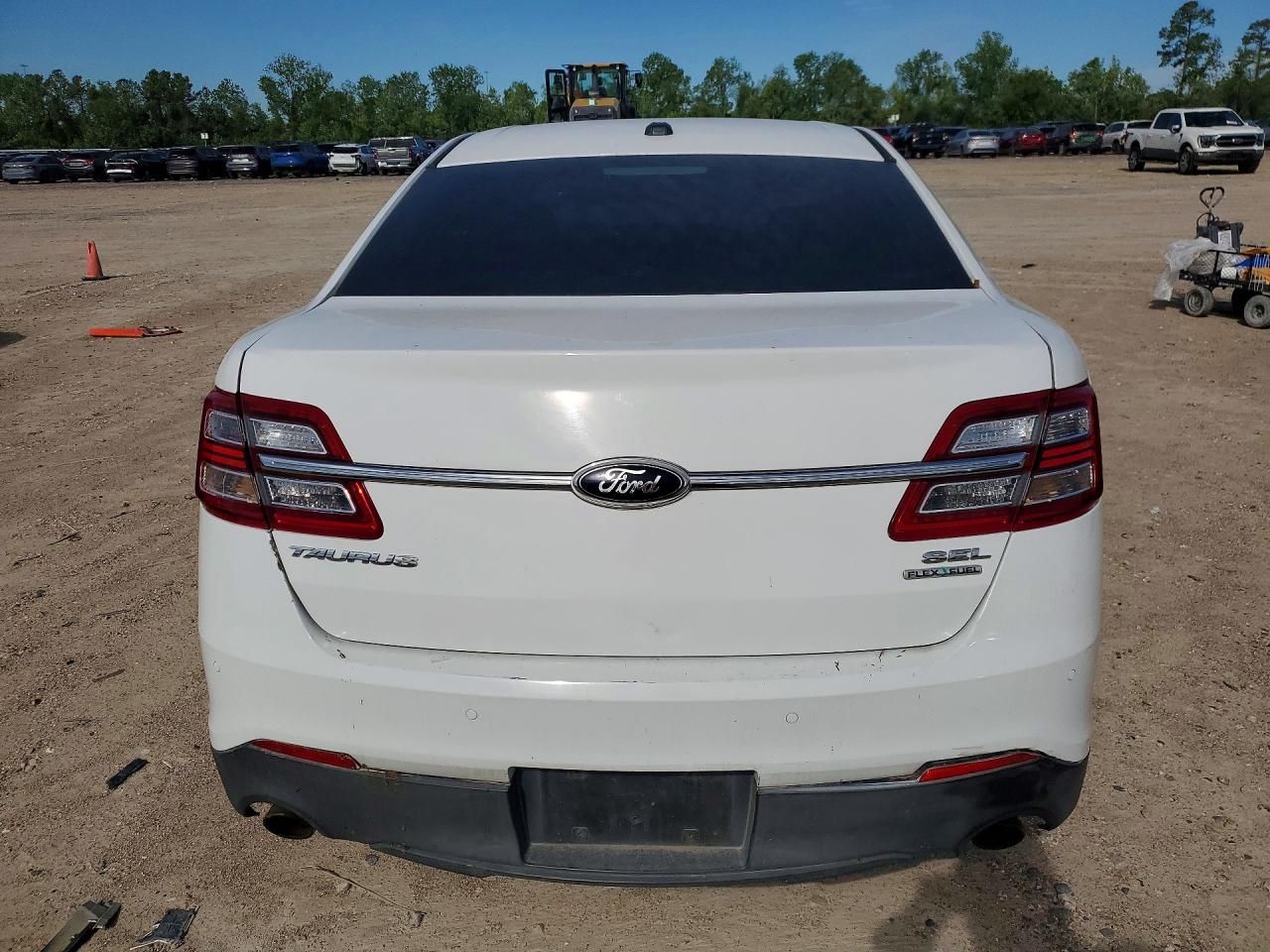 2013 Ford Taurus Sel Белый vin: 1FAHP2E88DG109303