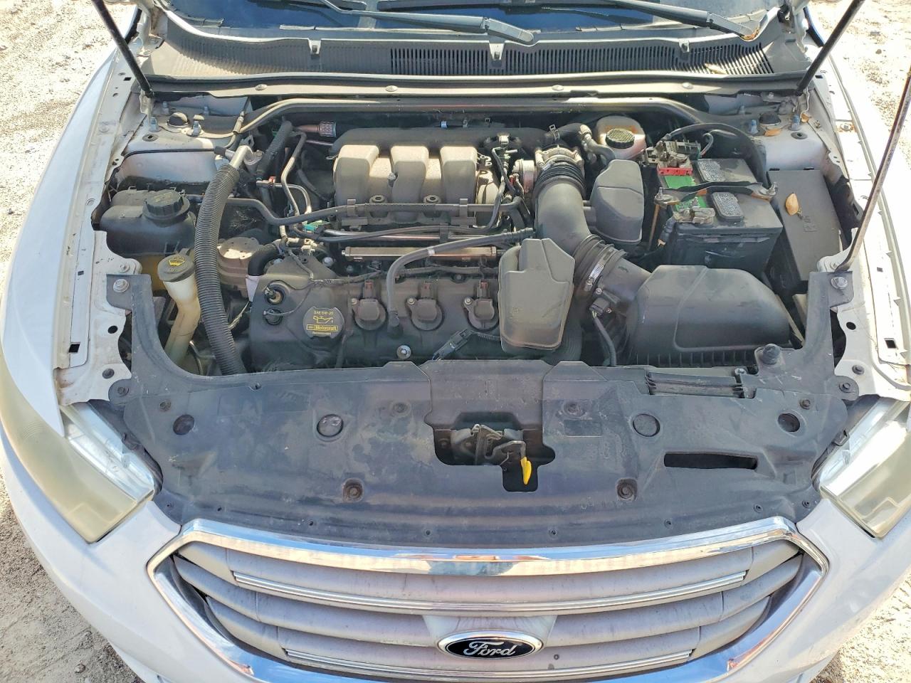 2013 Ford Taurus Sel Белый vin: 1FAHP2E88DG109303