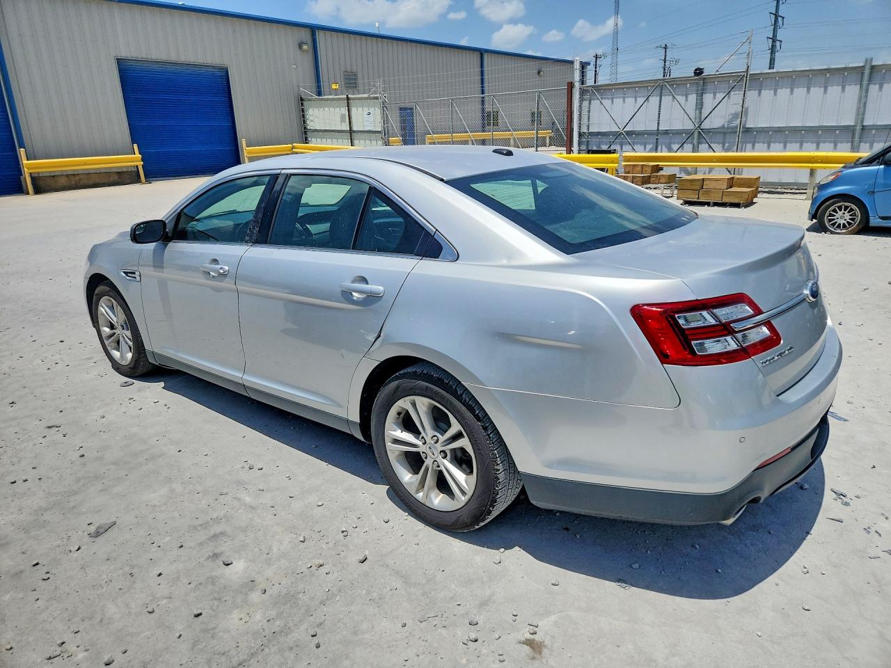 2013 Ford Taurus Sel Silver vin: 1FAHP2E88DG113304