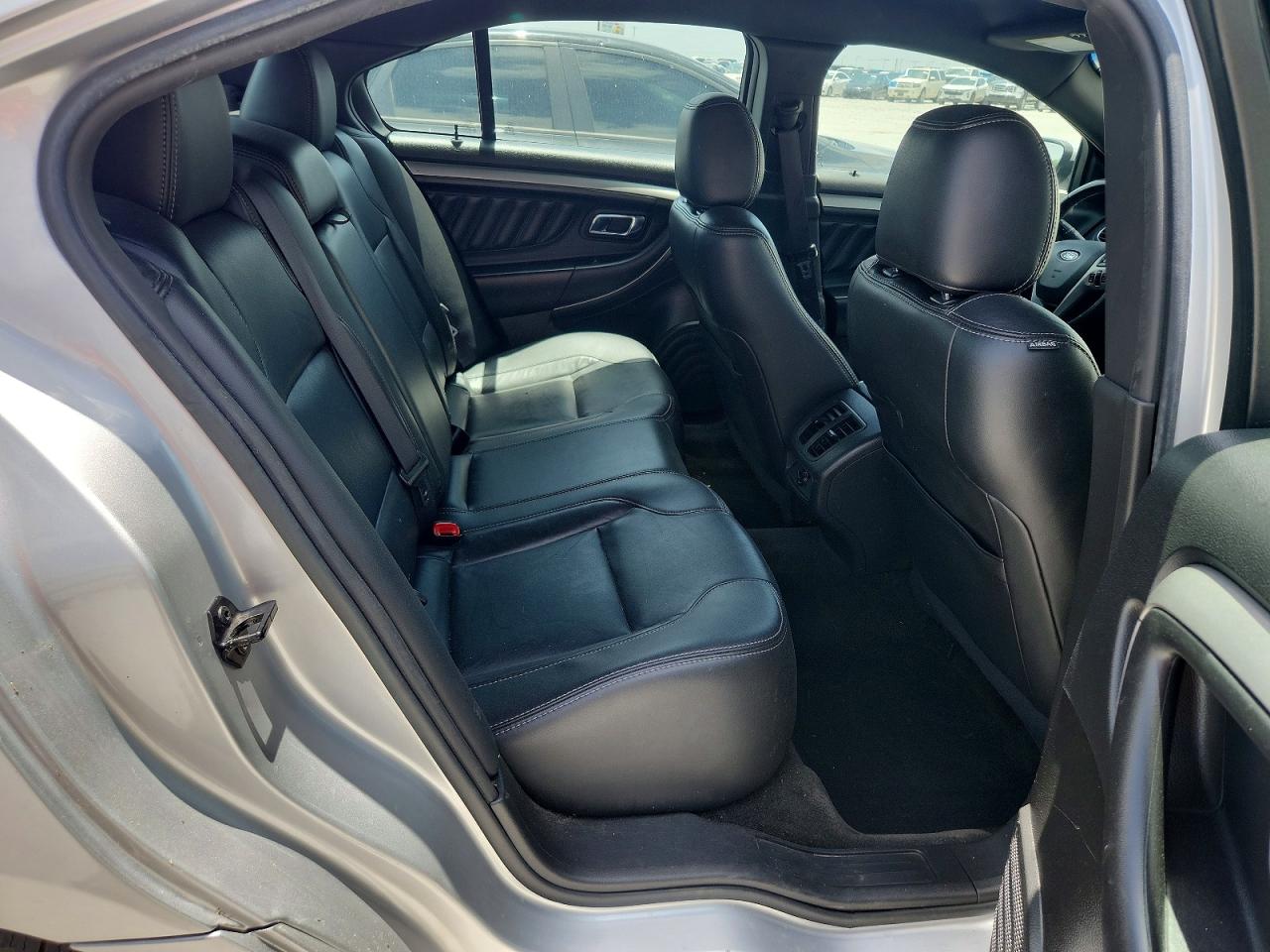 2013 Ford Taurus Sel Silver vin: 1FAHP2E88DG113304
