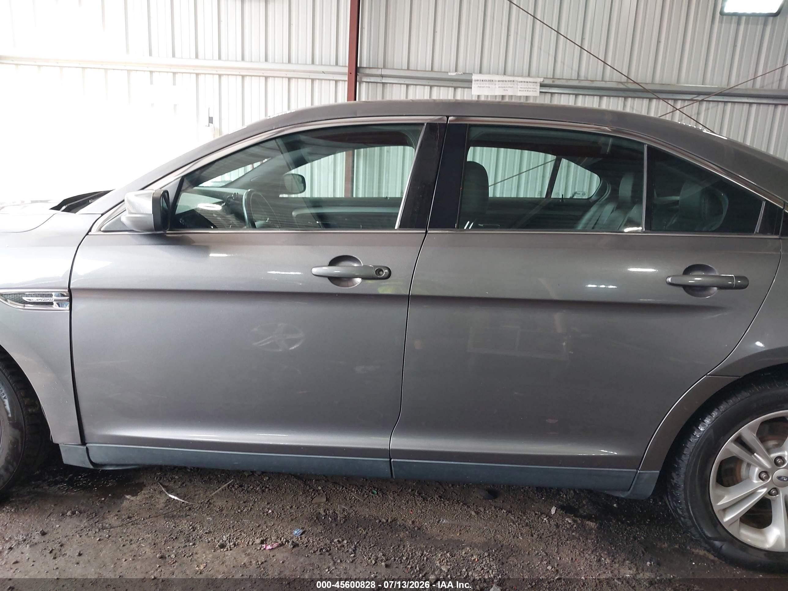 2013 Ford Taurus Sel Синий vin: 1FAHP2E88DG141183