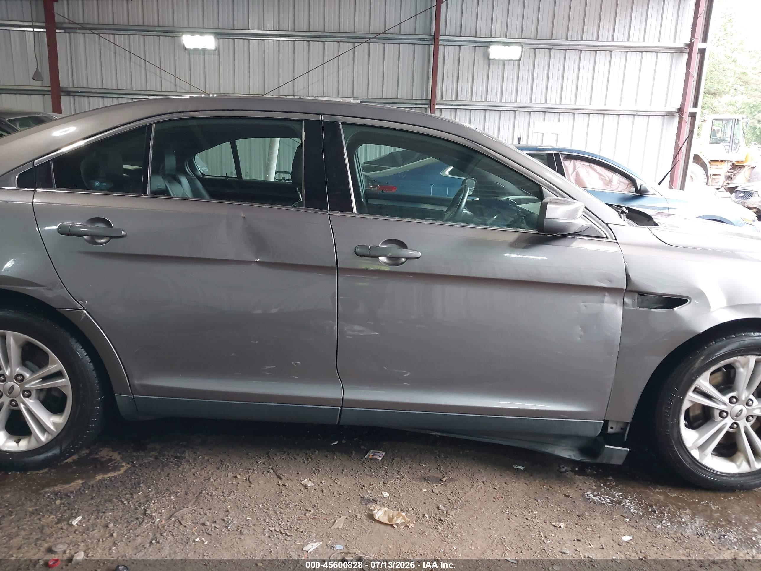 2013 Ford Taurus Sel Синий vin: 1FAHP2E88DG141183