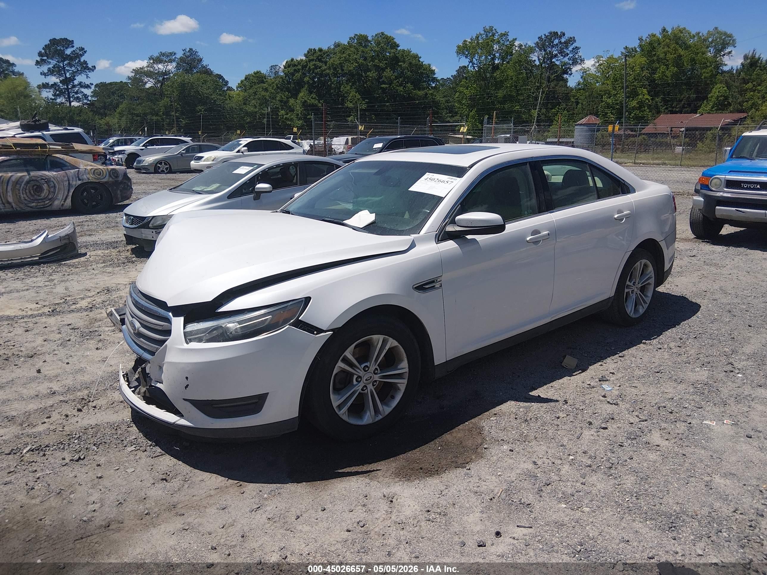 2014 Ford Taurus Sel White vin: 1FAHP2E88EG170863