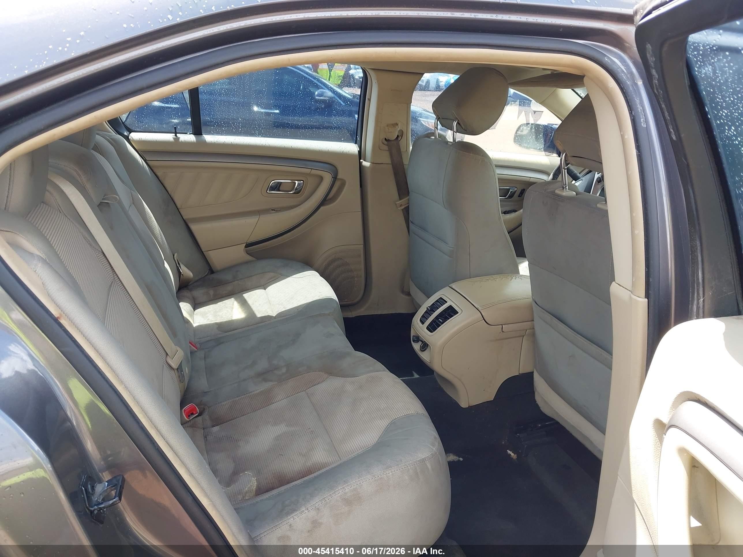 2013 Ford Taurus Sel Gray vin: 1FAHP2E89DG128247