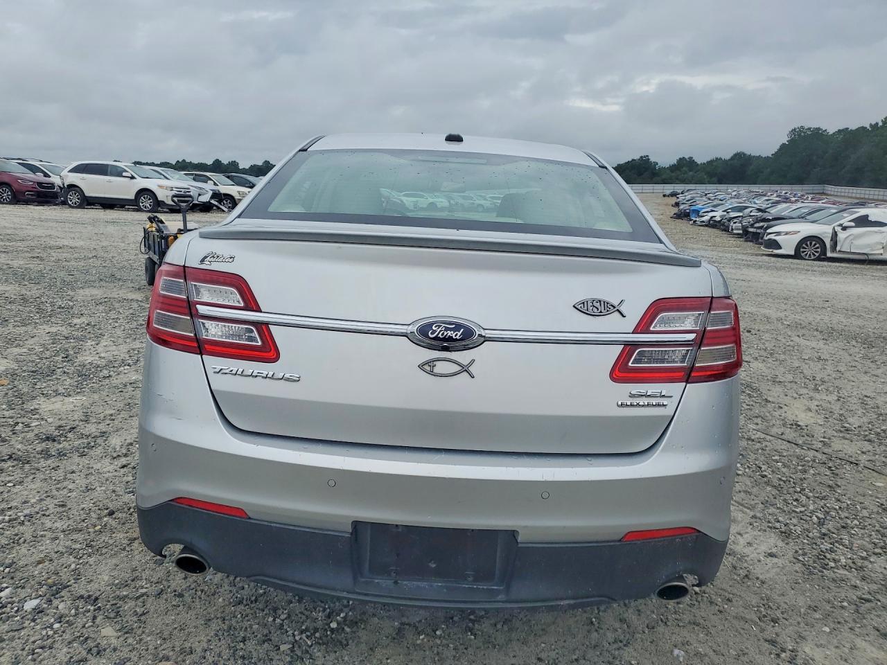 2013 Ford Taurus Sel Серебряный vin: 1FAHP2E89DG161099