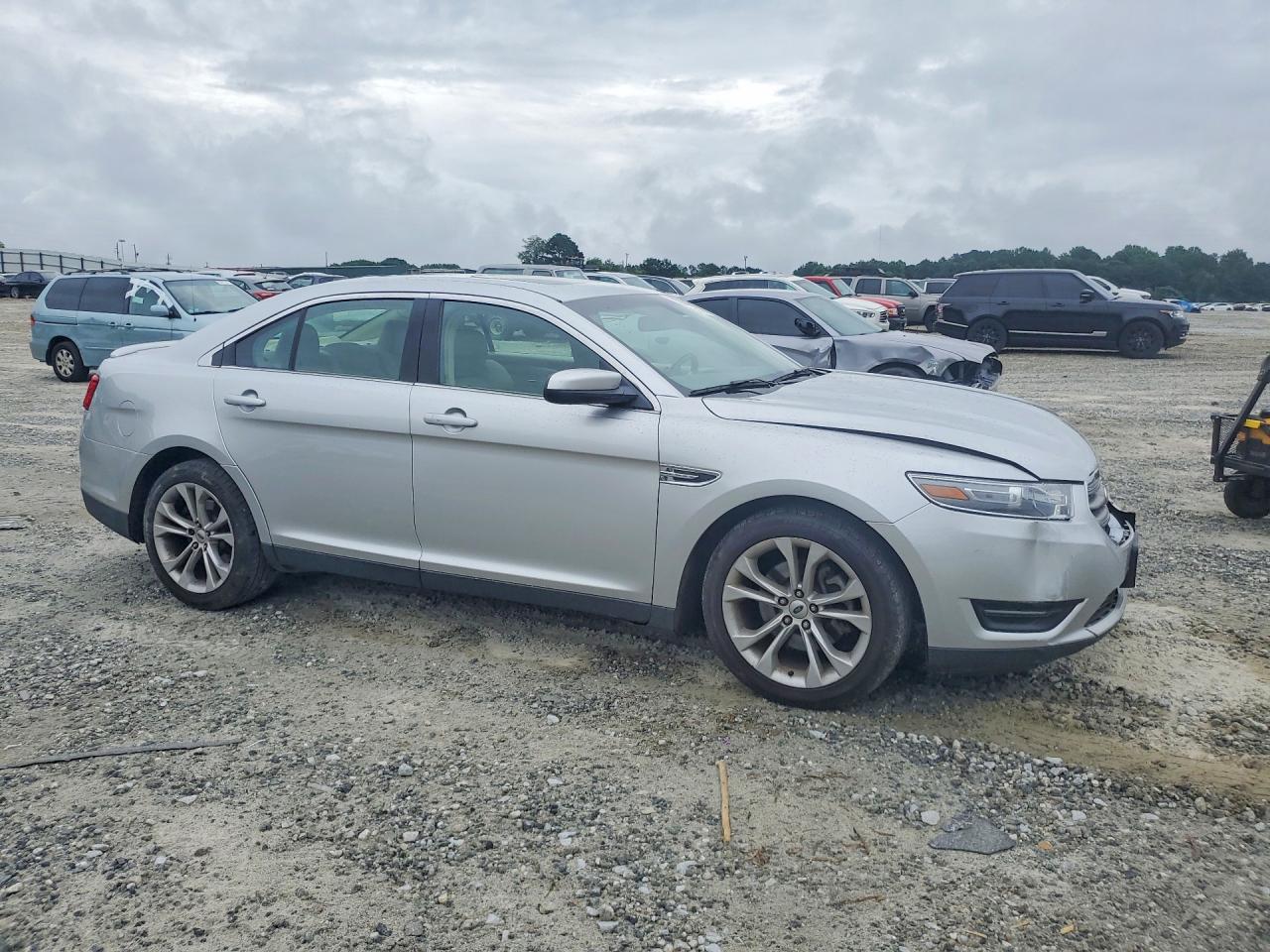 2013 Ford Taurus Sel Серебряный vin: 1FAHP2E89DG161099