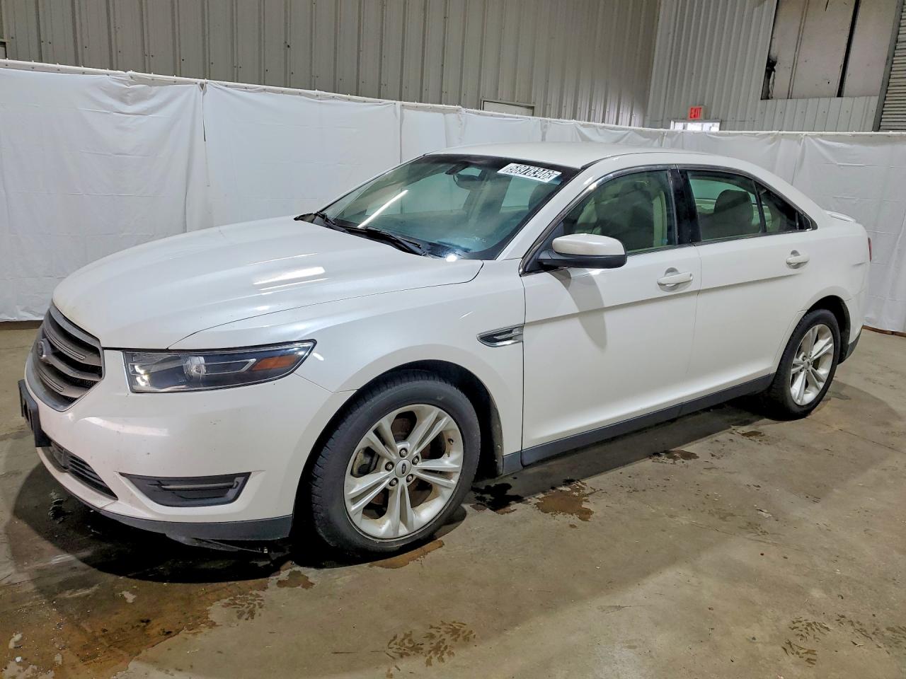 1FAHP2E89FG100533