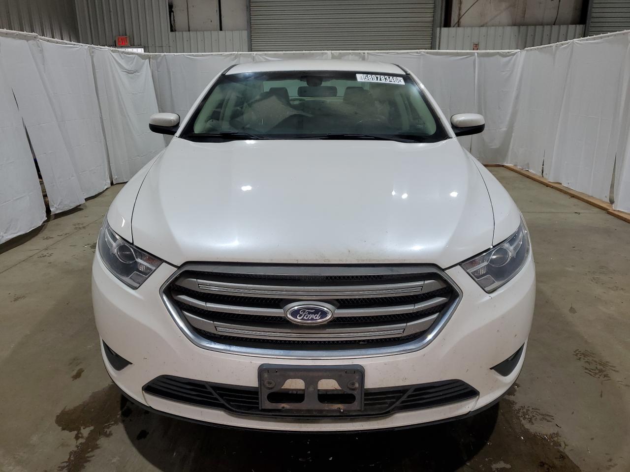 2015 Ford Taurus Sel White vin: 1FAHP2E89FG100533 Damage: Hood, Chipped, 4