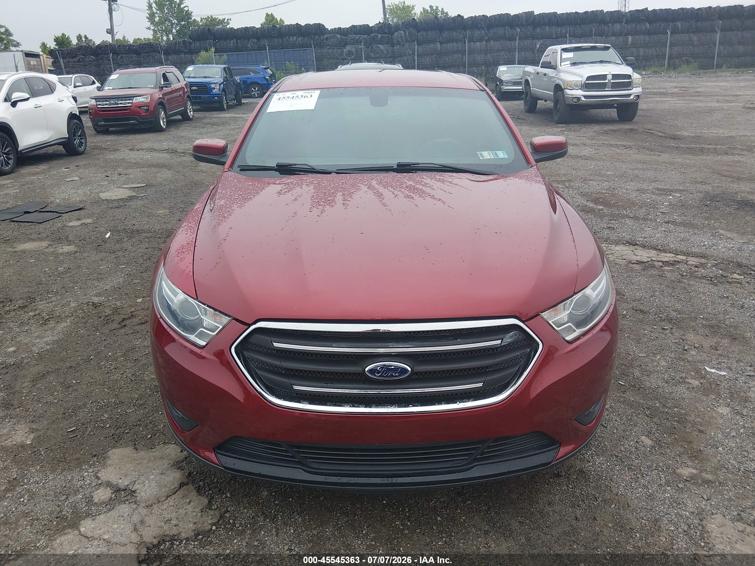 2015 Ford Taurus Sel Red vin: 1FAHP2E89FG181047