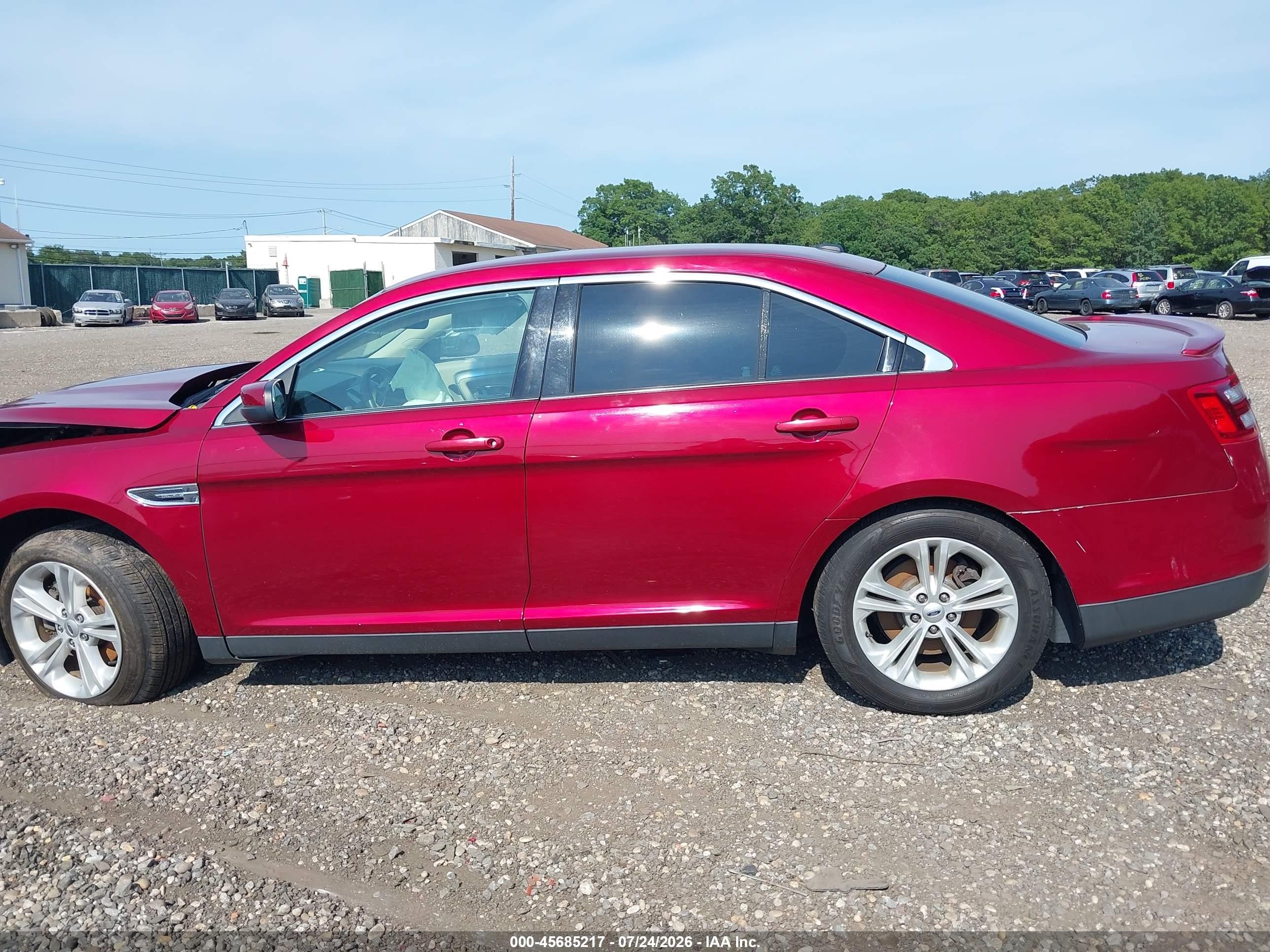 2015 Ford Taurus Sel Red vin: 1FAHP2E89FG187883