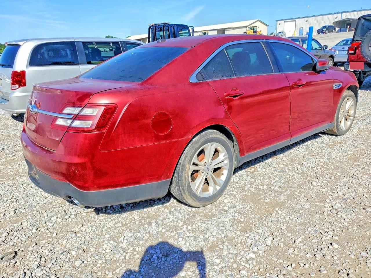 2015 Ford Taurus Sel Maroon vin: 1FAHP2E89FG206738