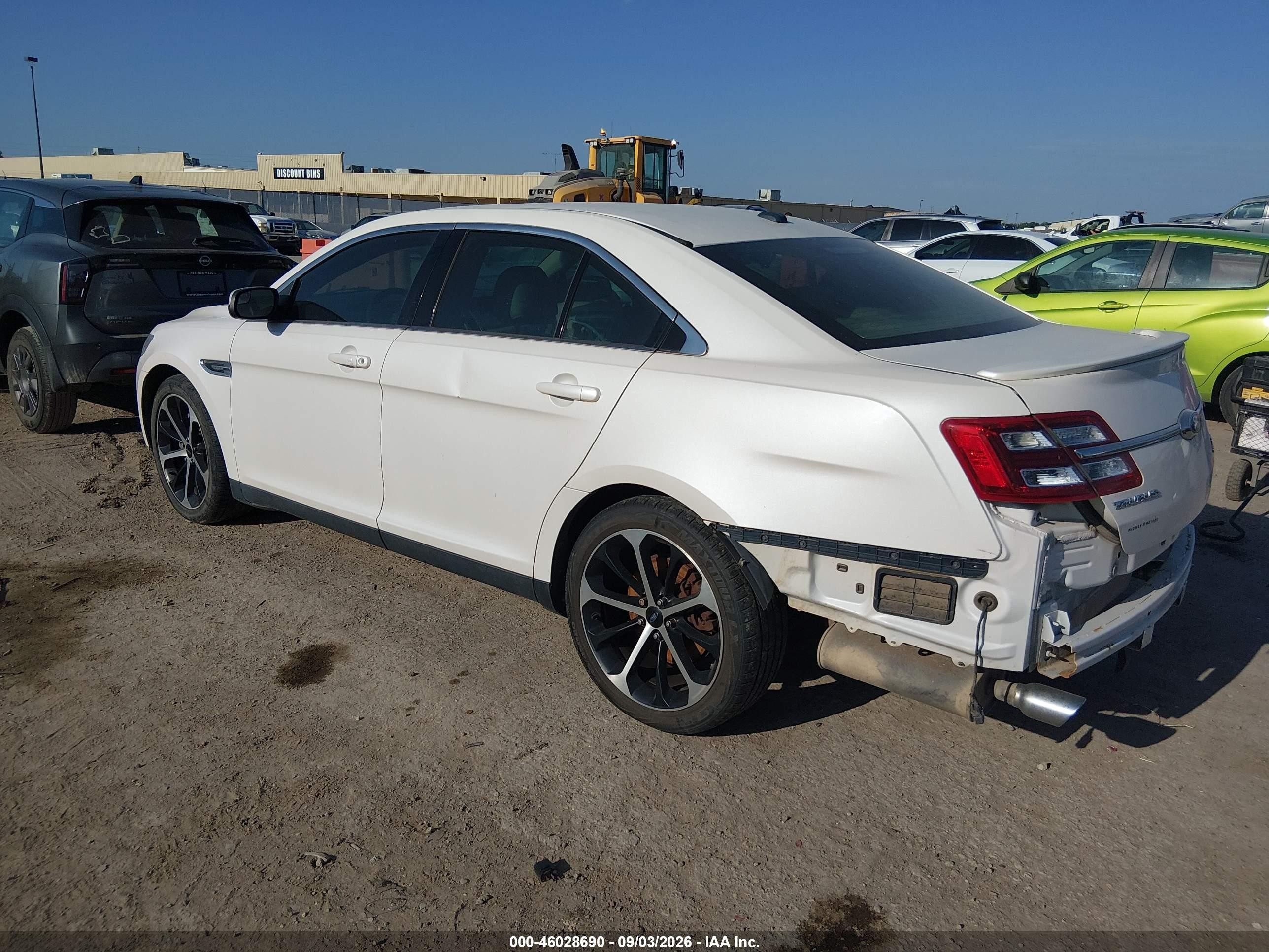 2015 Ford Taurus Sel White vin: 1FAHP2E89FG209056