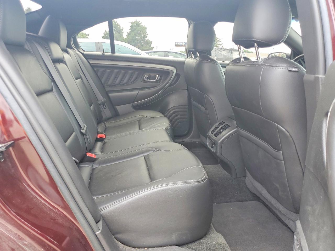 2018 Ford Taurus Sel Темно-бордовый vin: 1FAHP2E89JG135601
