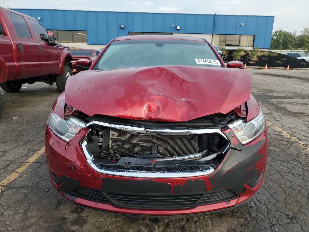 2018 Ford Taurus Sel Красный vin: 1FAHP2E89JG142340