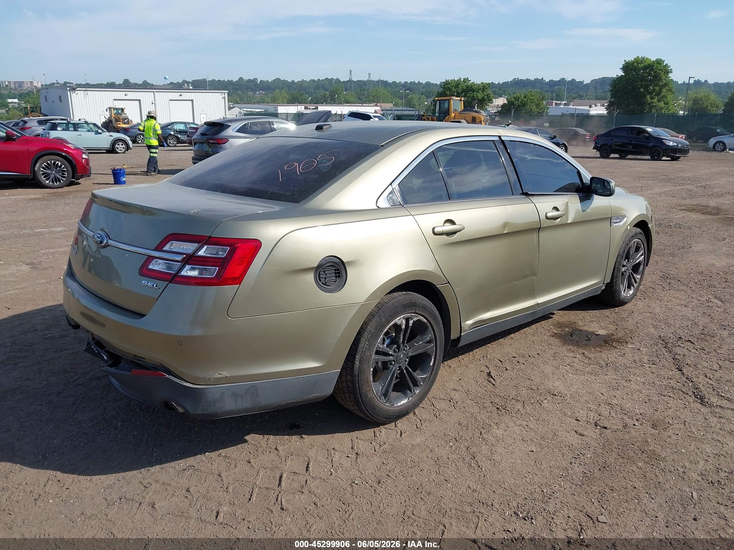 2013 Ford Taurus Sel Green vin: 1FAHP2E8XDG102644