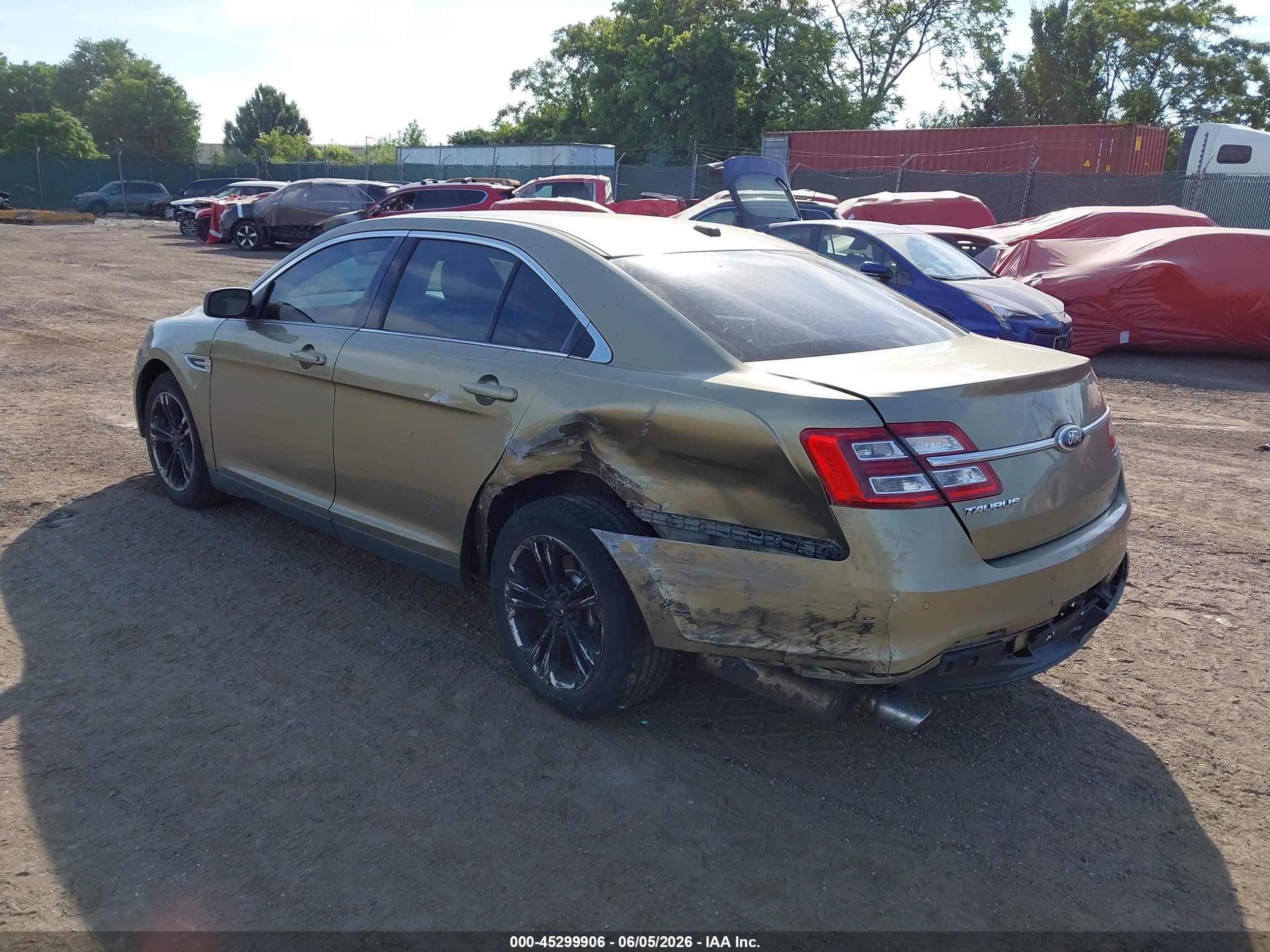 2013 Ford Taurus Sel Green vin: 1FAHP2E8XDG102644