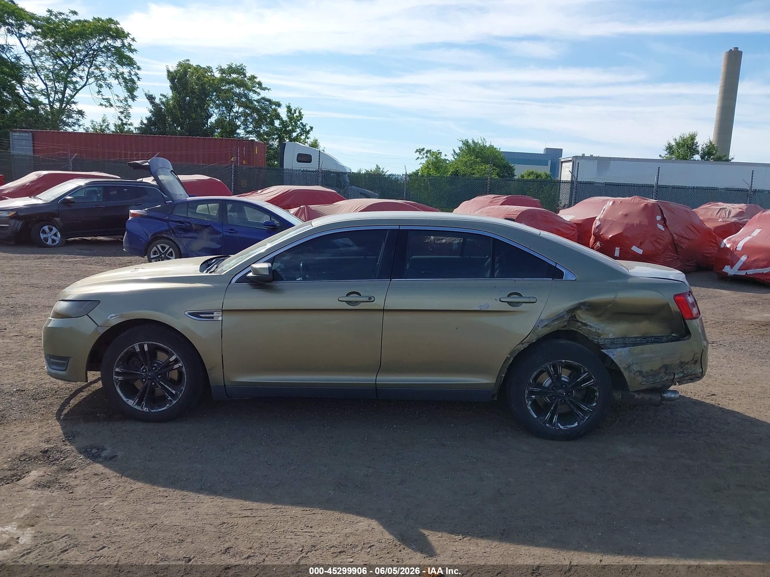 2013 Ford Taurus Sel Green vin: 1FAHP2E8XDG102644