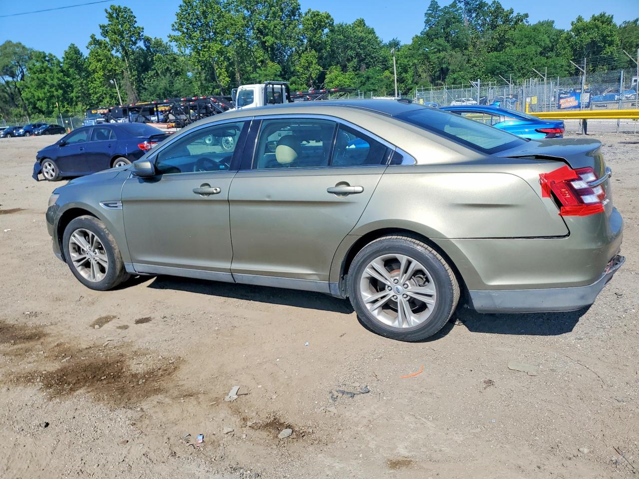 2013 Ford Taurus Sel Green vin: 1FAHP2E8XDG107634