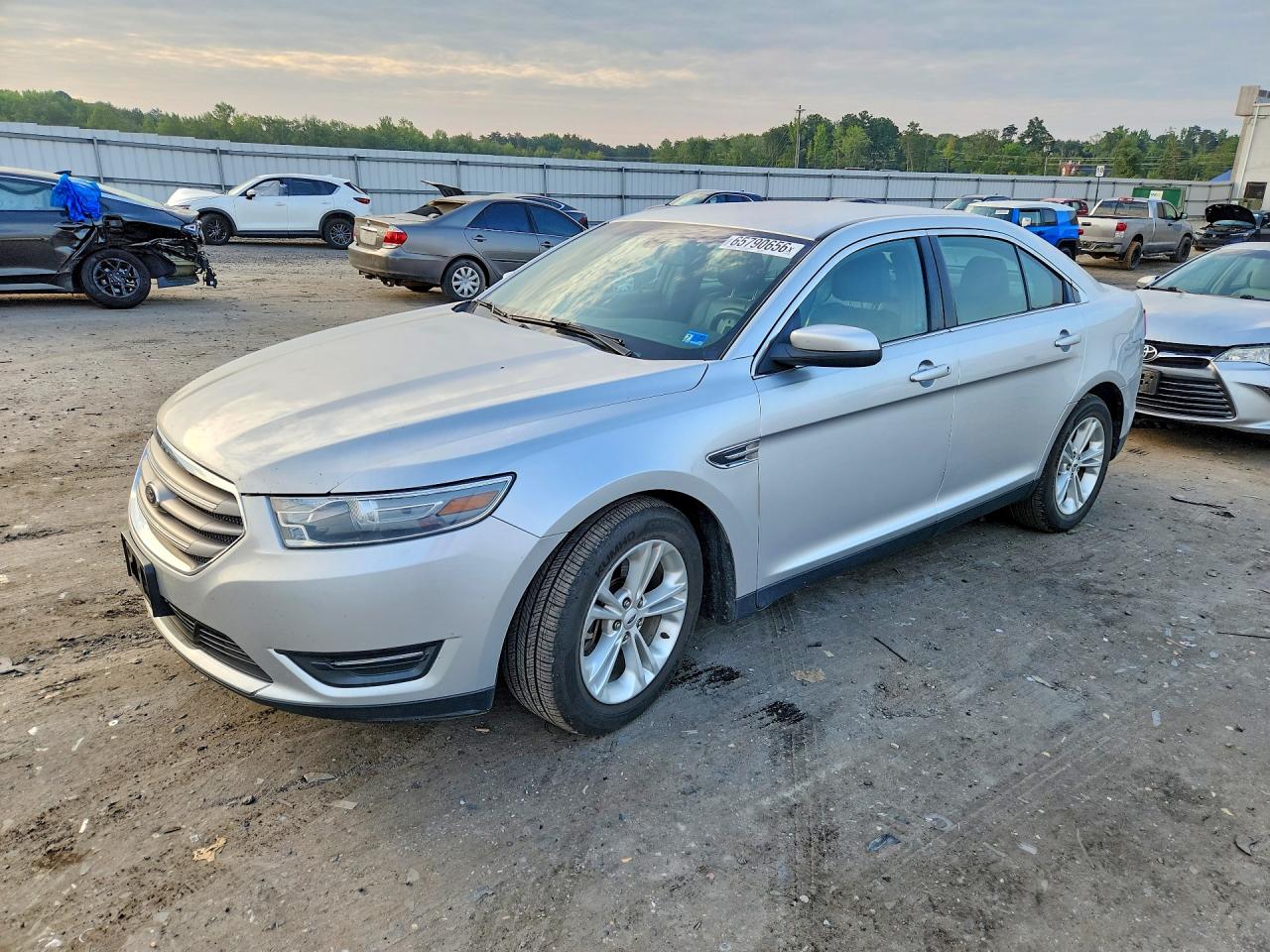 2013 Ford Taurus Sel Серебряный vin: 1FAHP2E8XDG207488