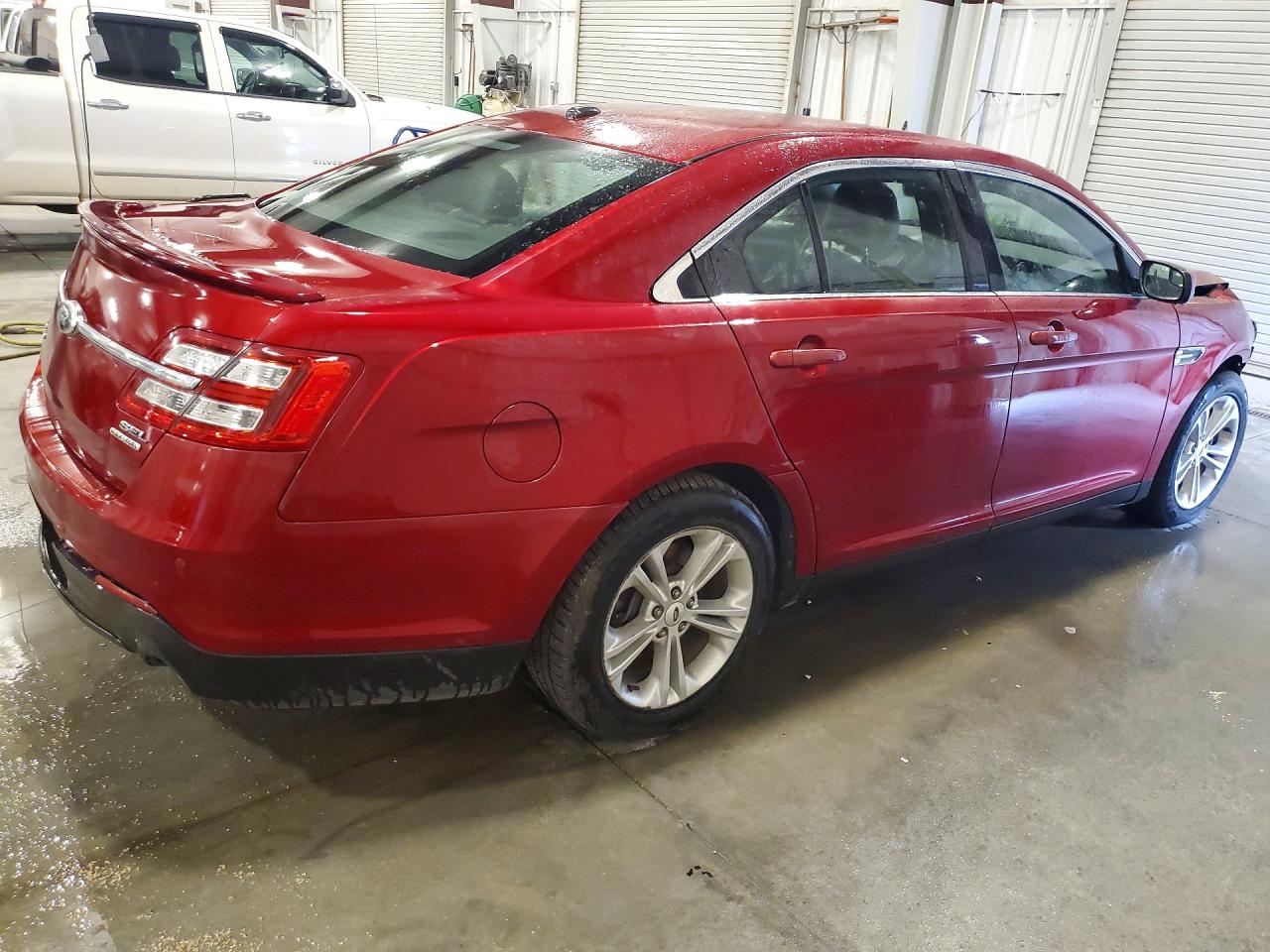 2013 Ford Taurus Sel Red vin: 1FAHP2E8XDG212089