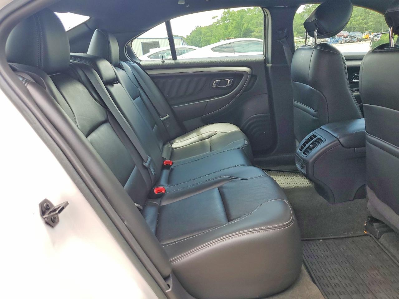 2013 Ford Taurus Sel White vin: 1FAHP2E8XDG220399