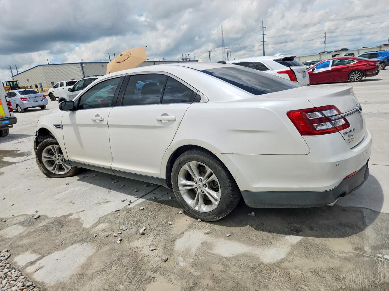 2013 Ford Taurus Sel White vin: 1FAHP2E8XDG225120