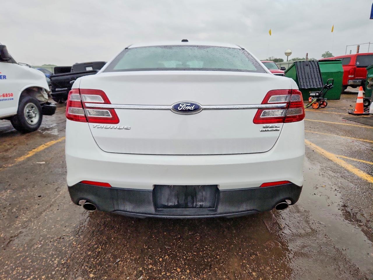 2014 Ford Taurus Sel White vin: 1FAHP2E8XEG107103