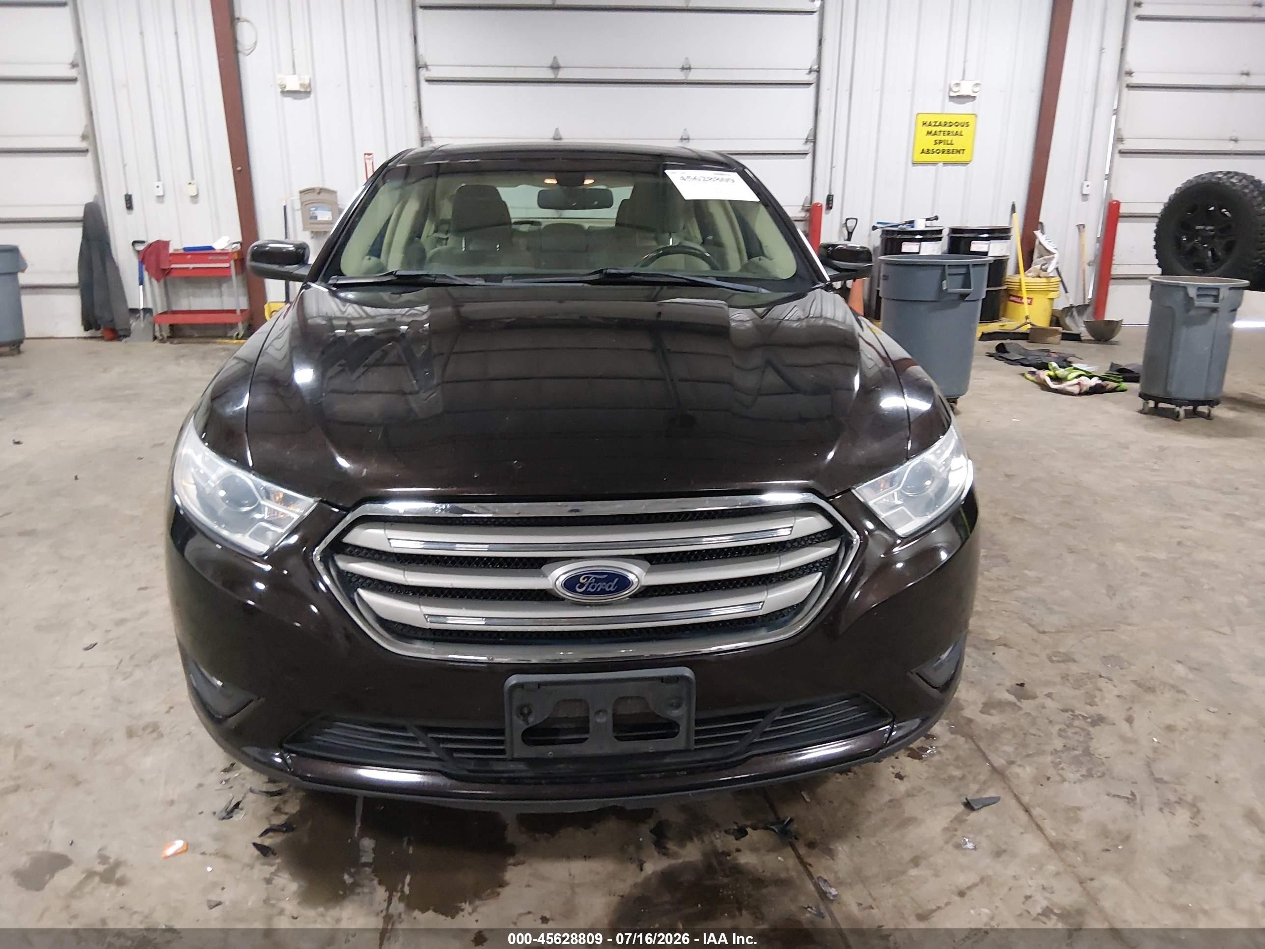 2014 Ford Taurus Sel Maroon vin: 1FAHP2E8XEG153224