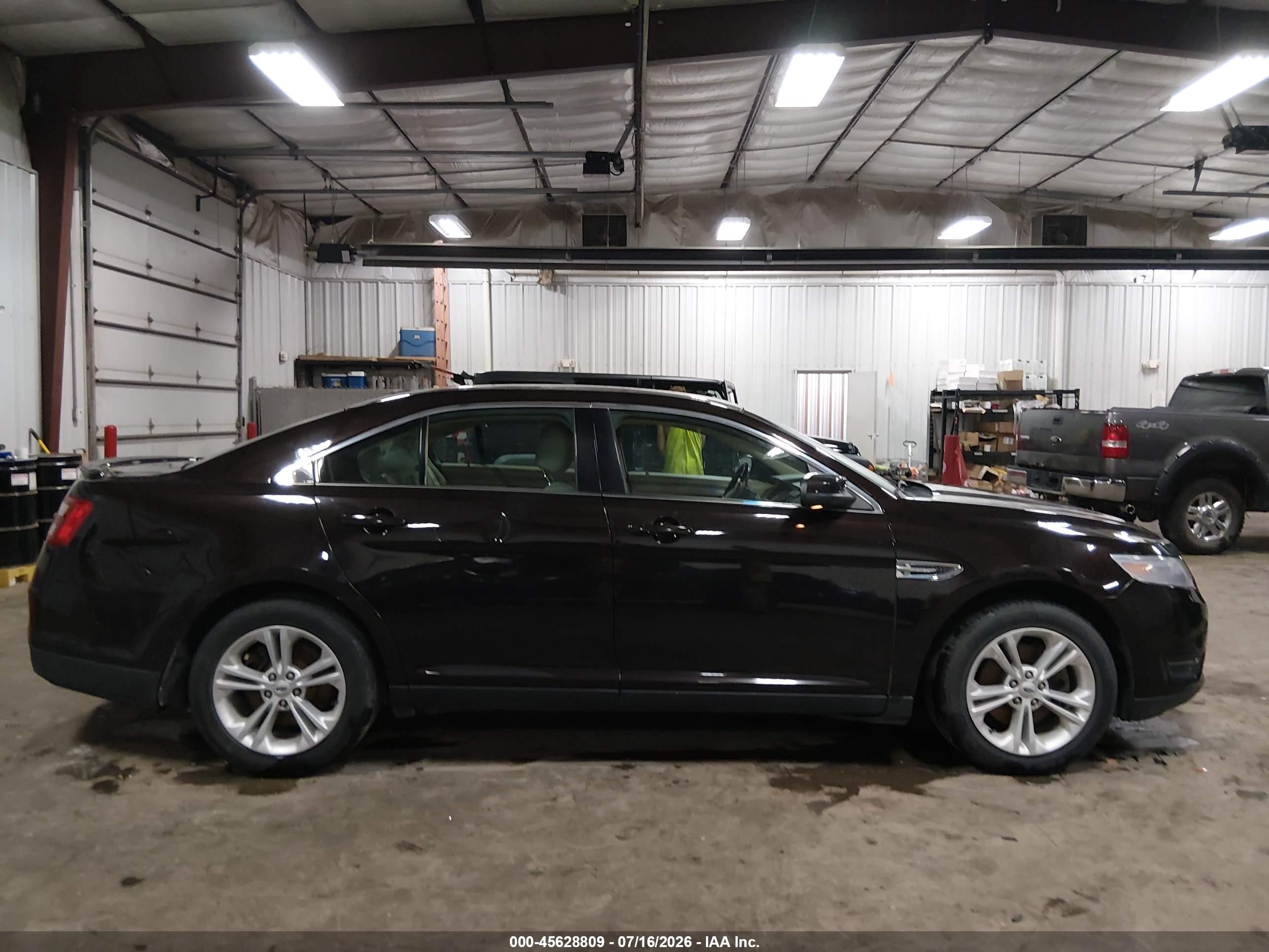 2014 Ford Taurus Sel Maroon vin: 1FAHP2E8XEG153224