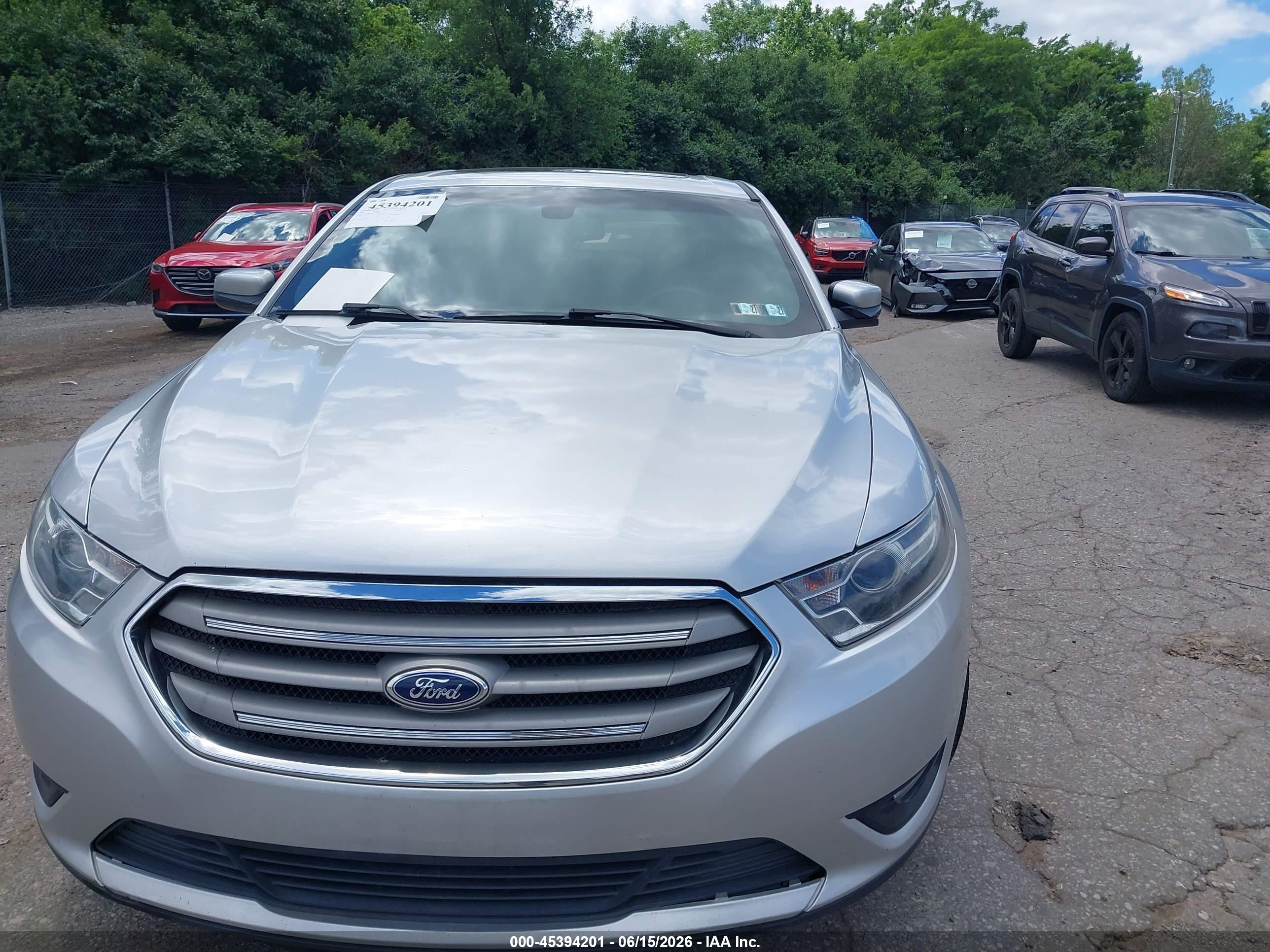 2015 Ford Taurus Sel Silver vin: 1FAHP2E8XFG156495