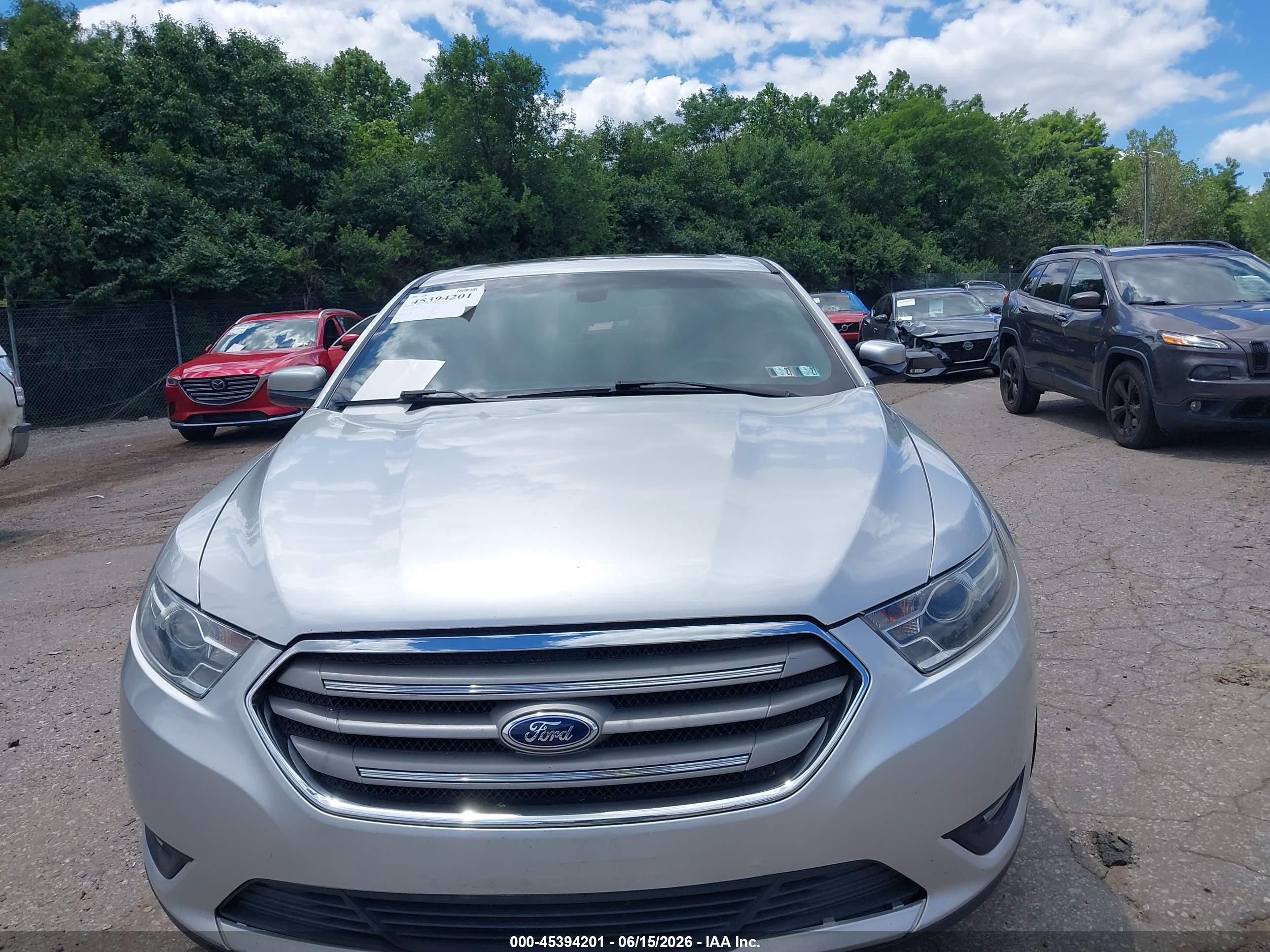 2015 Ford Taurus Sel Silver vin: 1FAHP2E8XFG156495