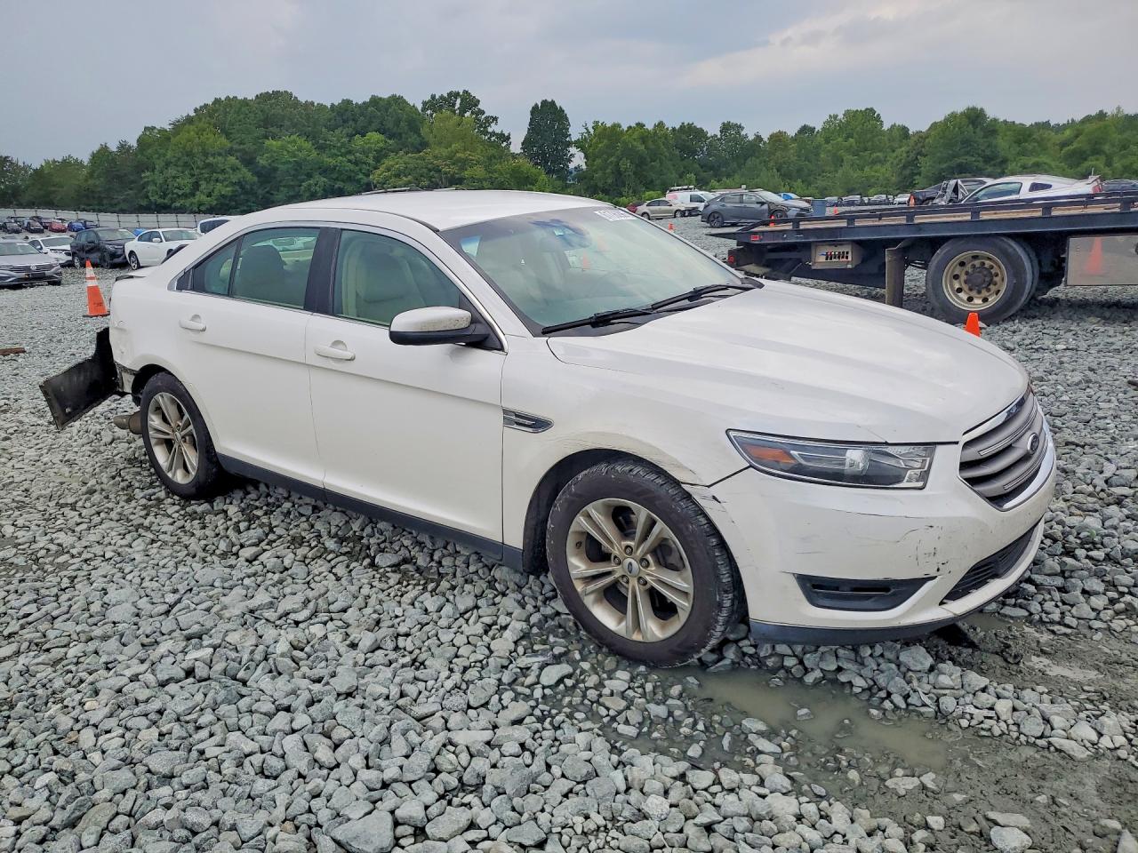 2015 Ford Taurus Sel White vin: 1FAHP2E8XFG160871