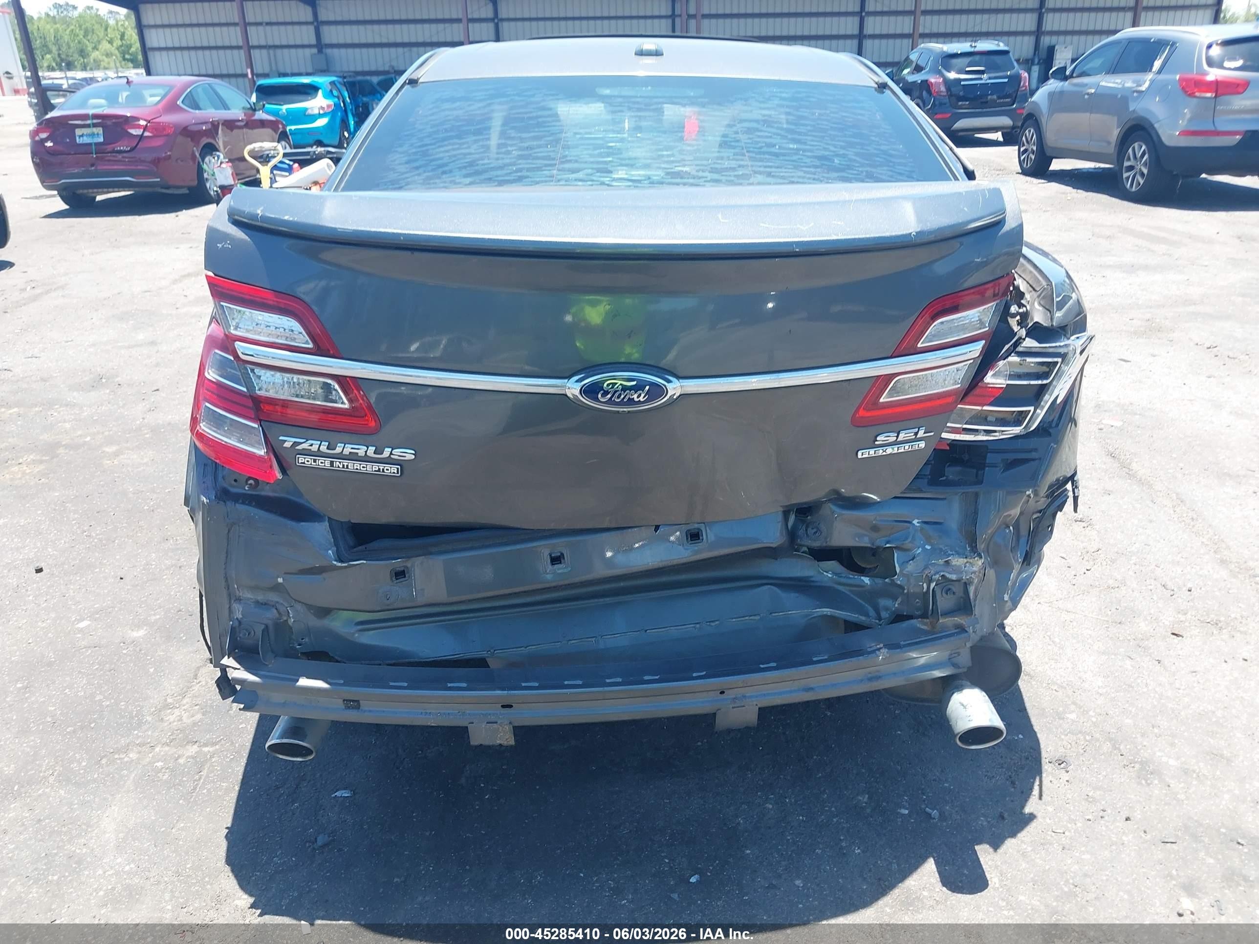 2015 Ford Taurus Sel Серый vin: 1FAHP2E8XFG160918