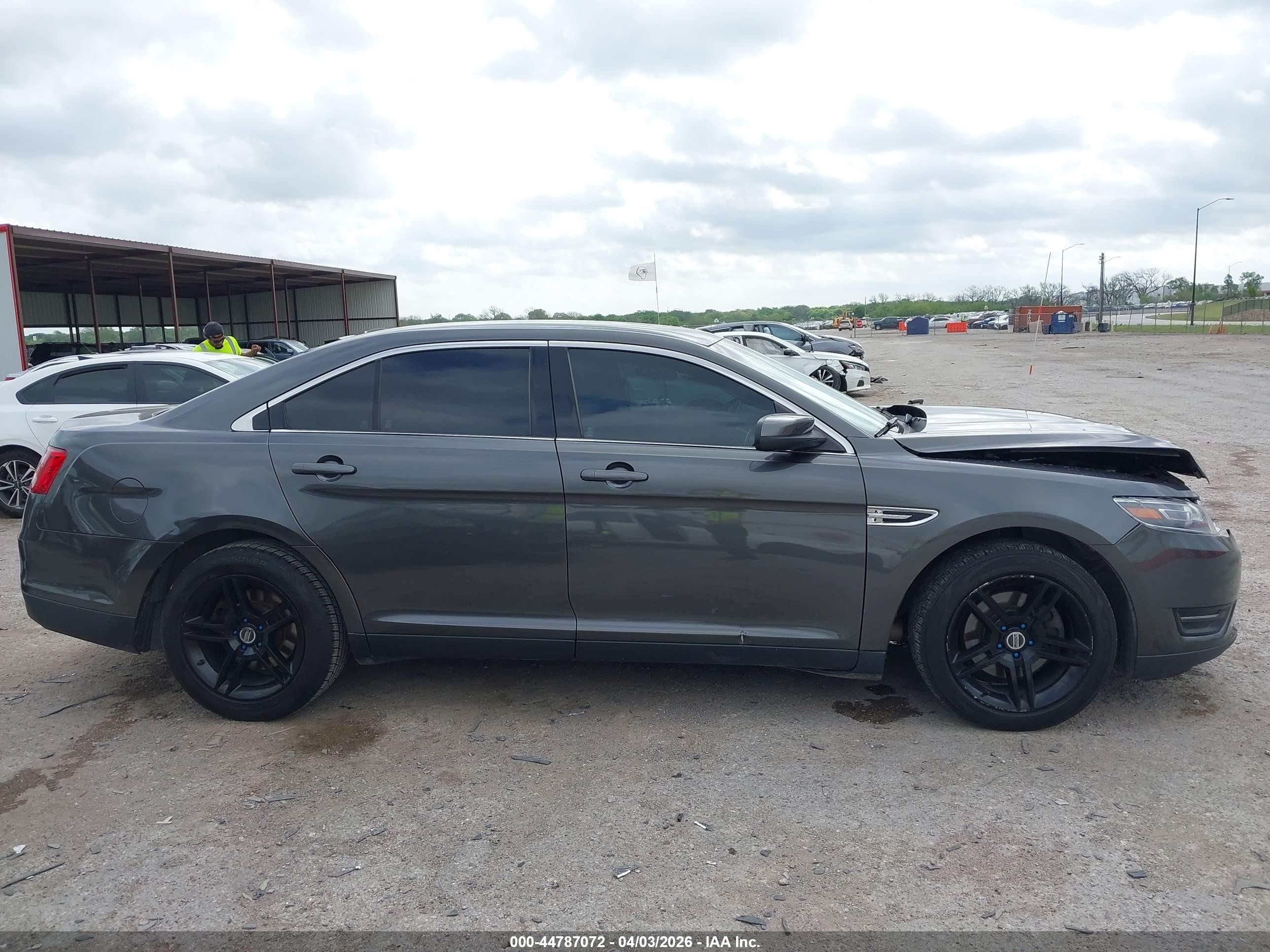 2015 Ford Taurus Sel Серый vin: 1FAHP2E8XFG177086