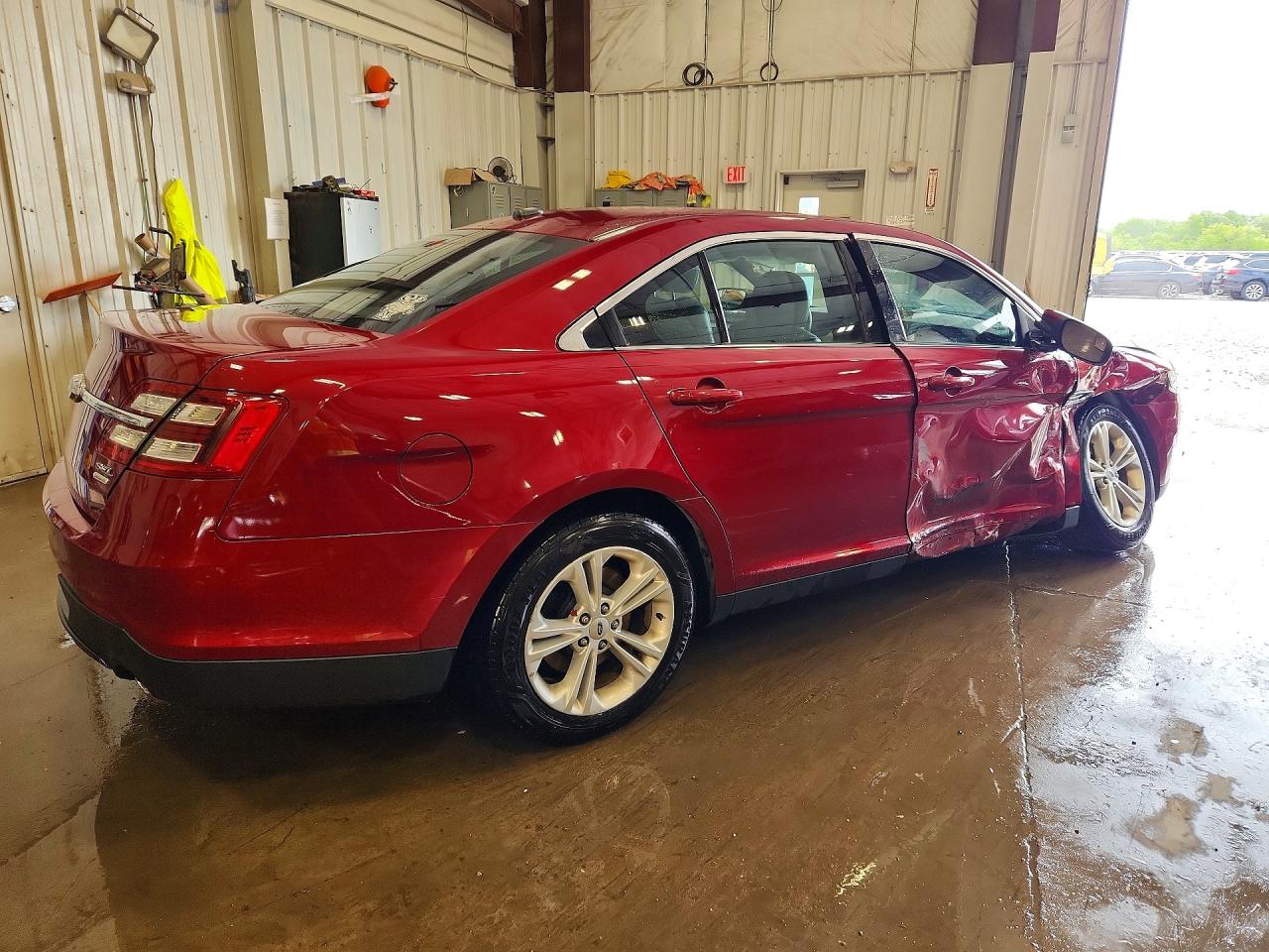 2014 Ford Taurus Sel Red vin: 1FAHP2E94EG121149