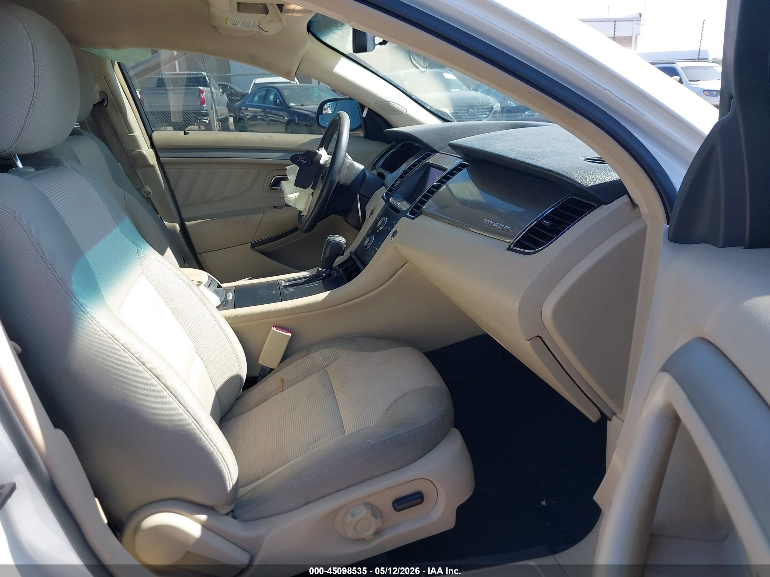 2015 Ford Taurus Sel White vin: 1FAHP2E95FG137944
