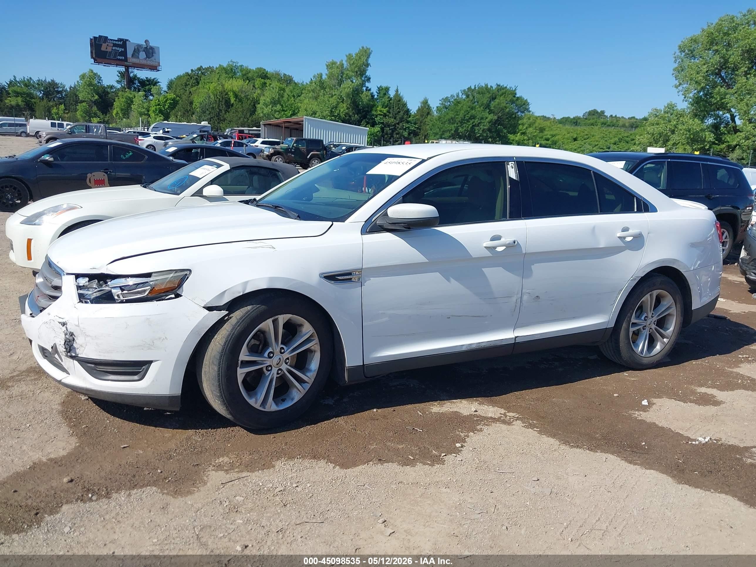 2015 Ford Taurus Sel White vin: 1FAHP2E95FG137944