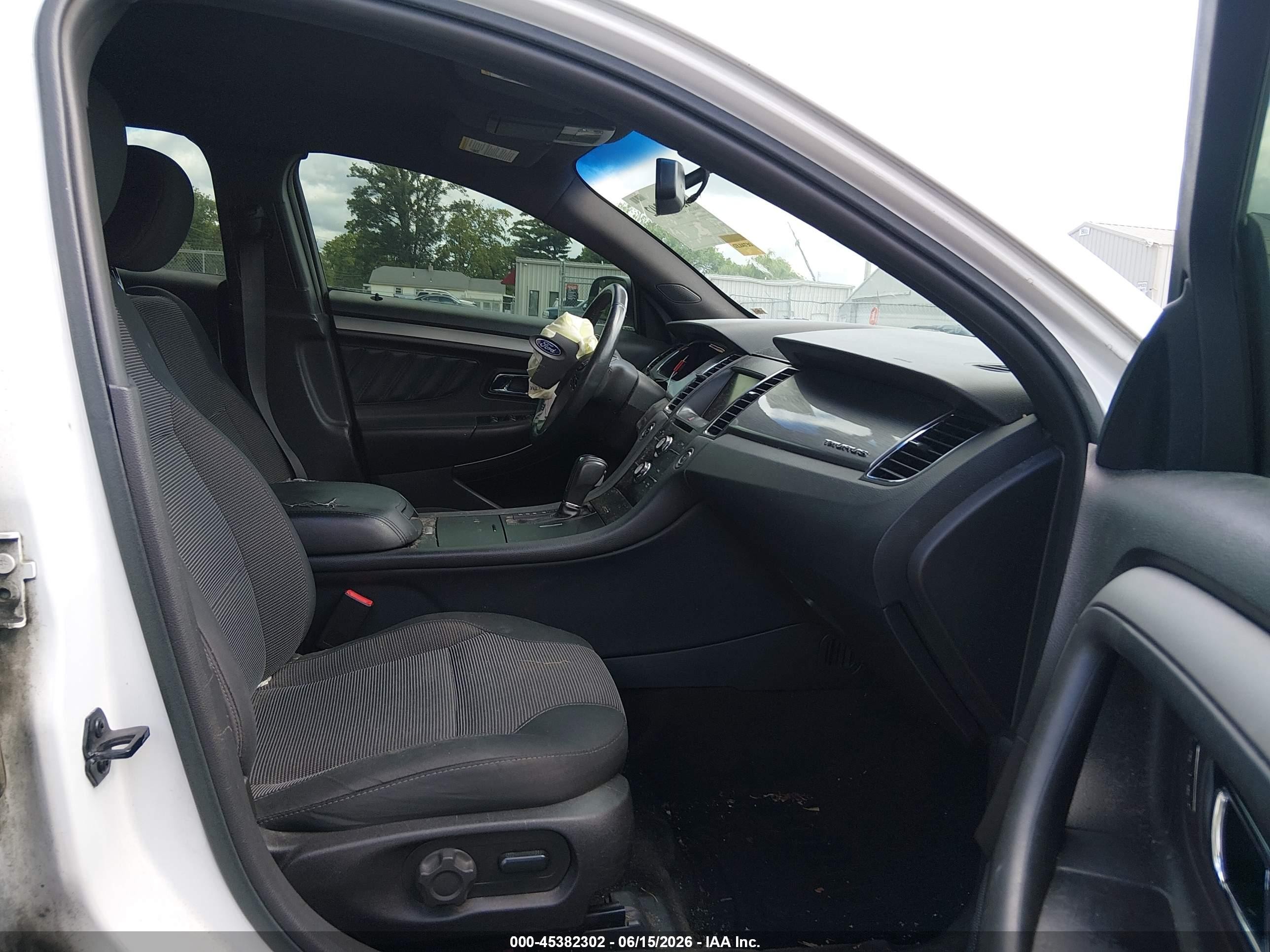 2015 Ford Taurus Sel White vin: 1FAHP2E9XFG111890