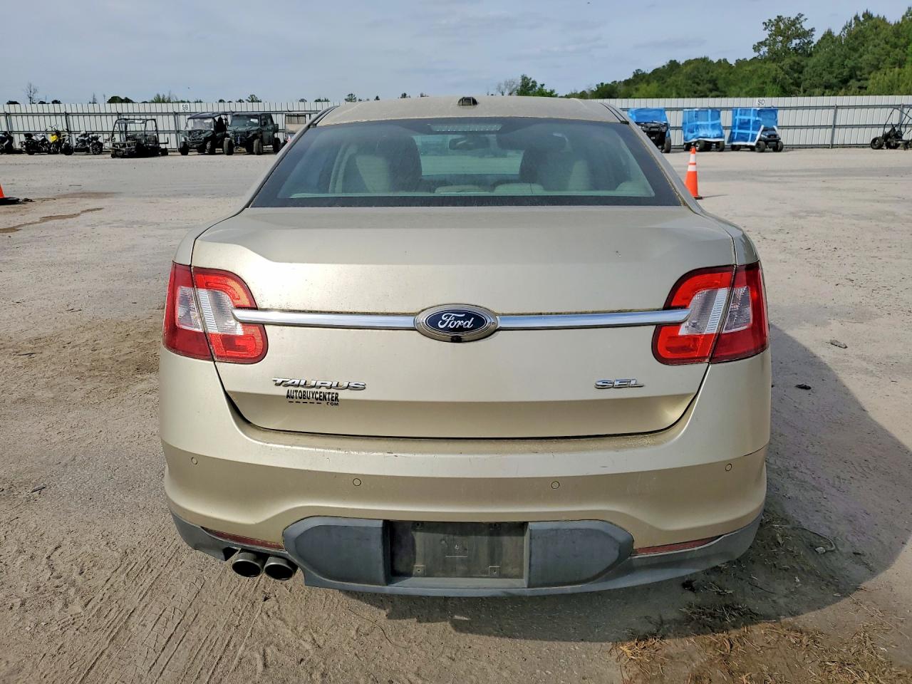 2011 Ford Taurus Sel Gold vin: 1FAHP2EW0BG173606
