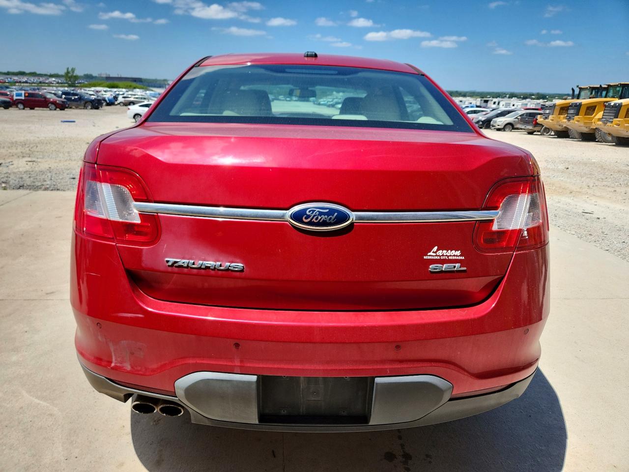 2012 Ford Taurus Sel Red vin: 1FAHP2EW0CG114623