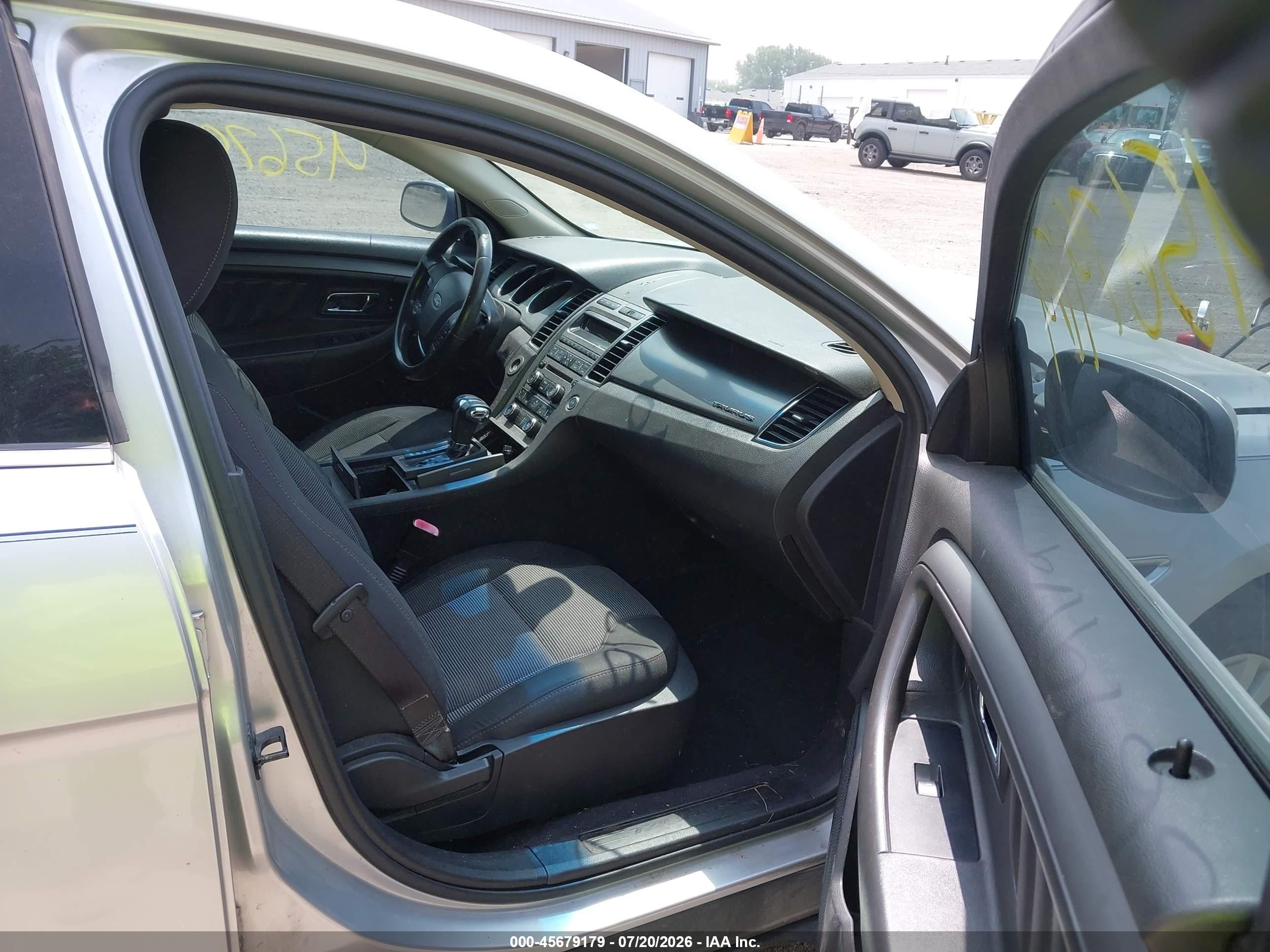 2010 Ford Taurus Sel Серебряный vin: 1FAHP2EW1AG140452