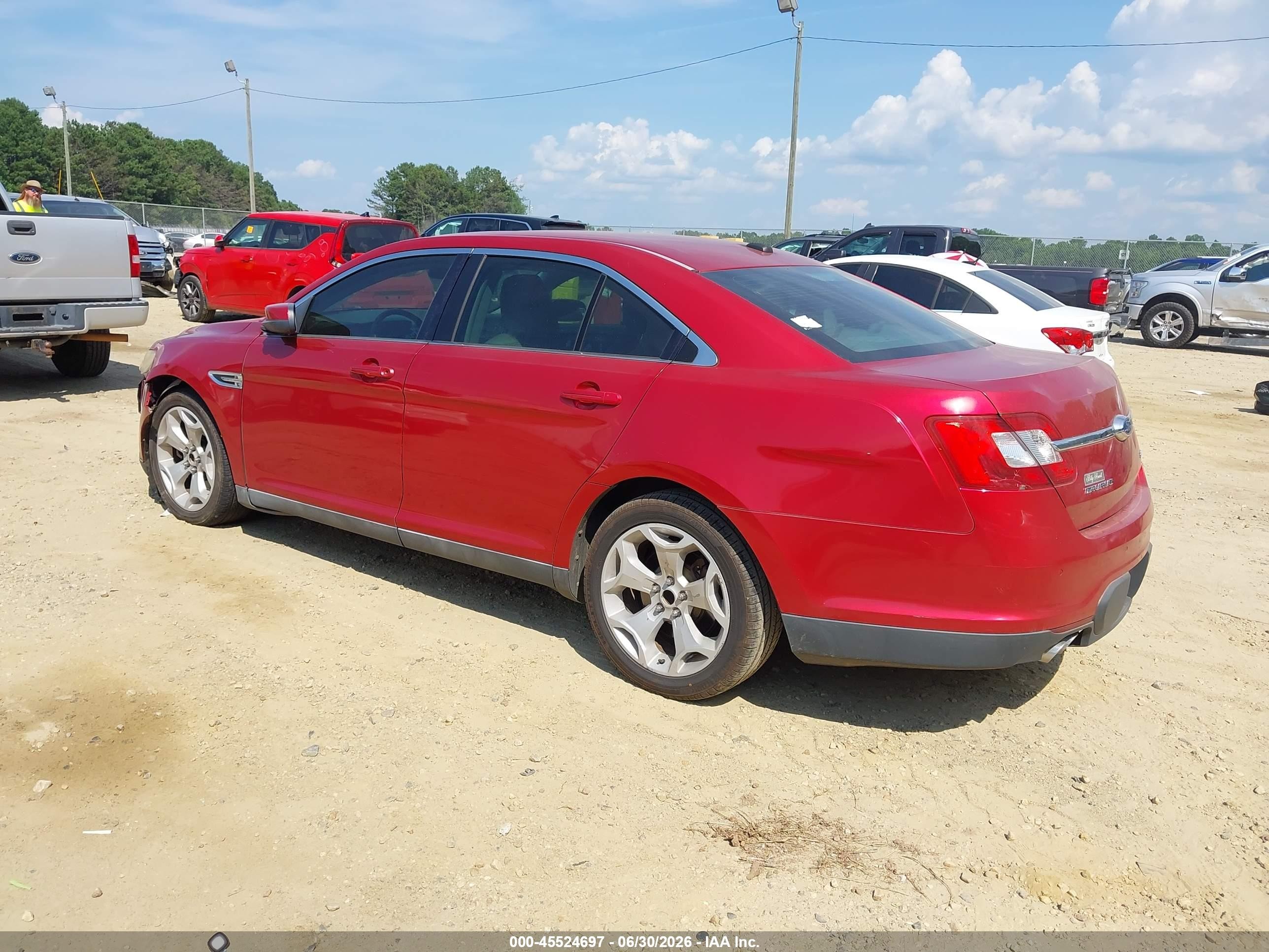 2010 Ford Taurus Sel Красный vin: 1FAHP2EW1AG145764