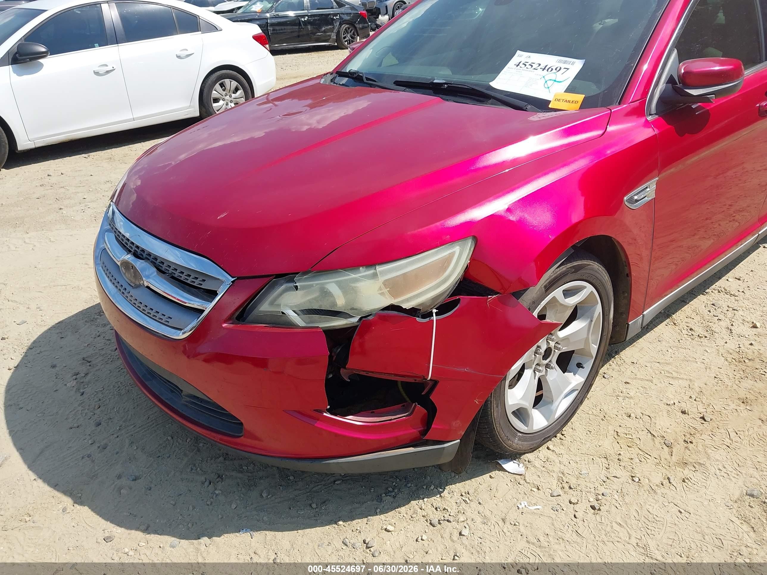 2010 Ford Taurus Sel Красный vin: 1FAHP2EW1AG145764